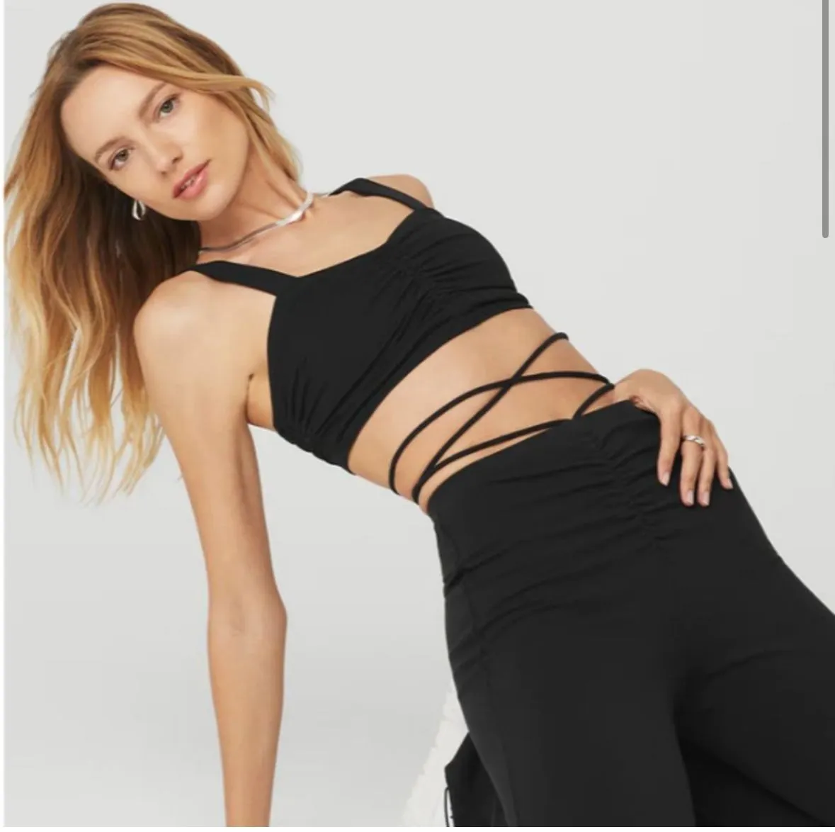 Listing Image Blurred Background