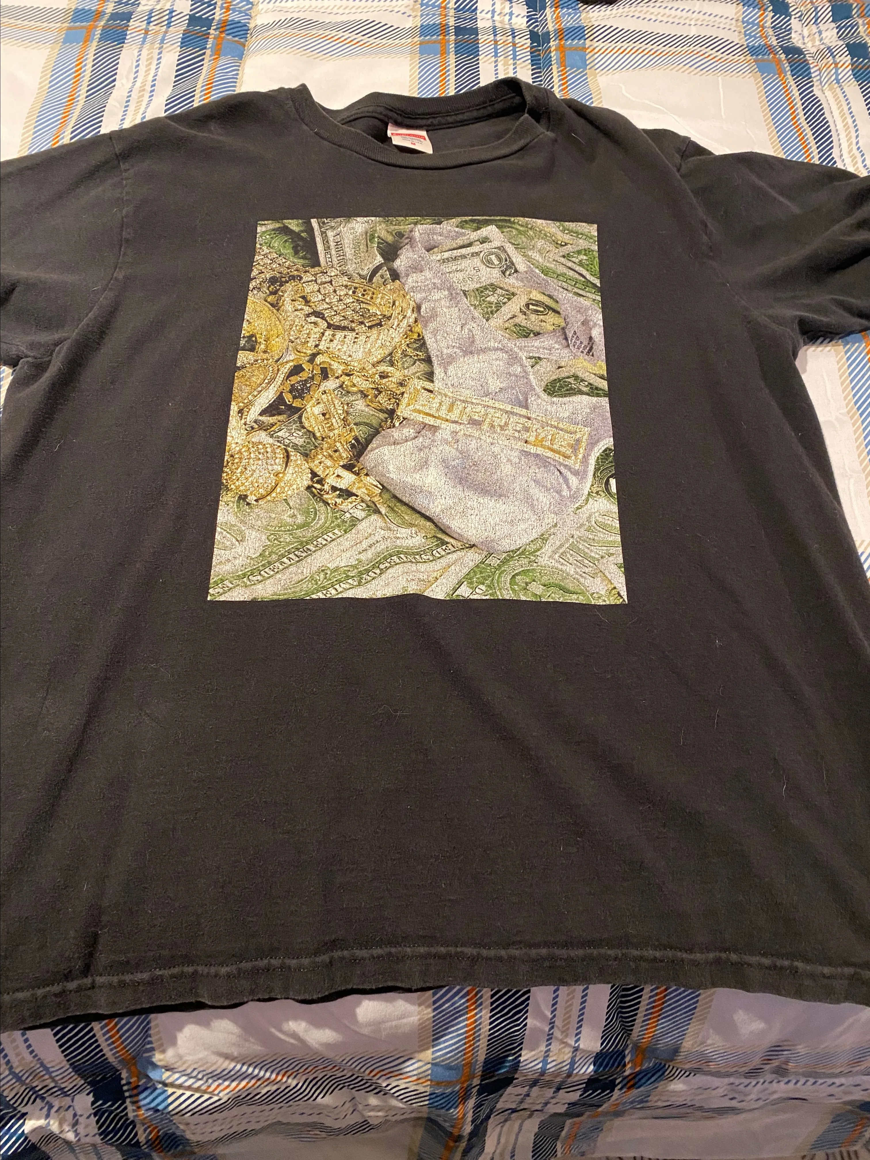 Product image for Supreme tee