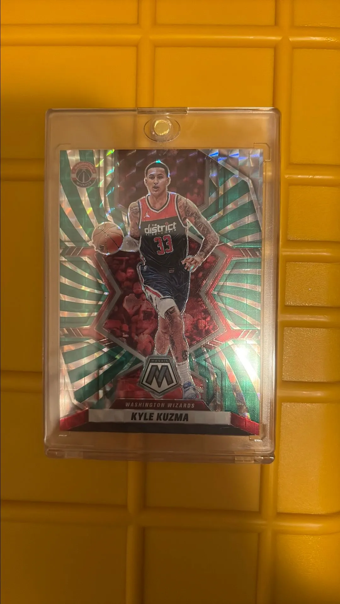 Product image for 2021-22 Panini Mosaic #68 Kyle Kyzma /10