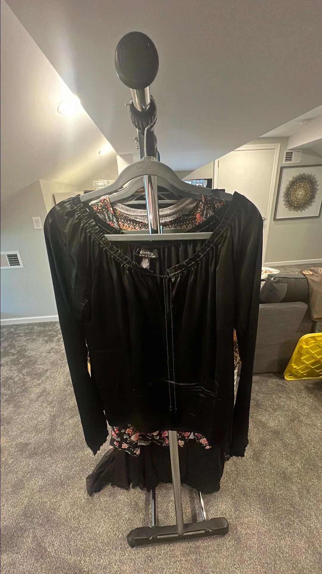 Product image for LORD AND TAYLOR 95% SILK Blouse