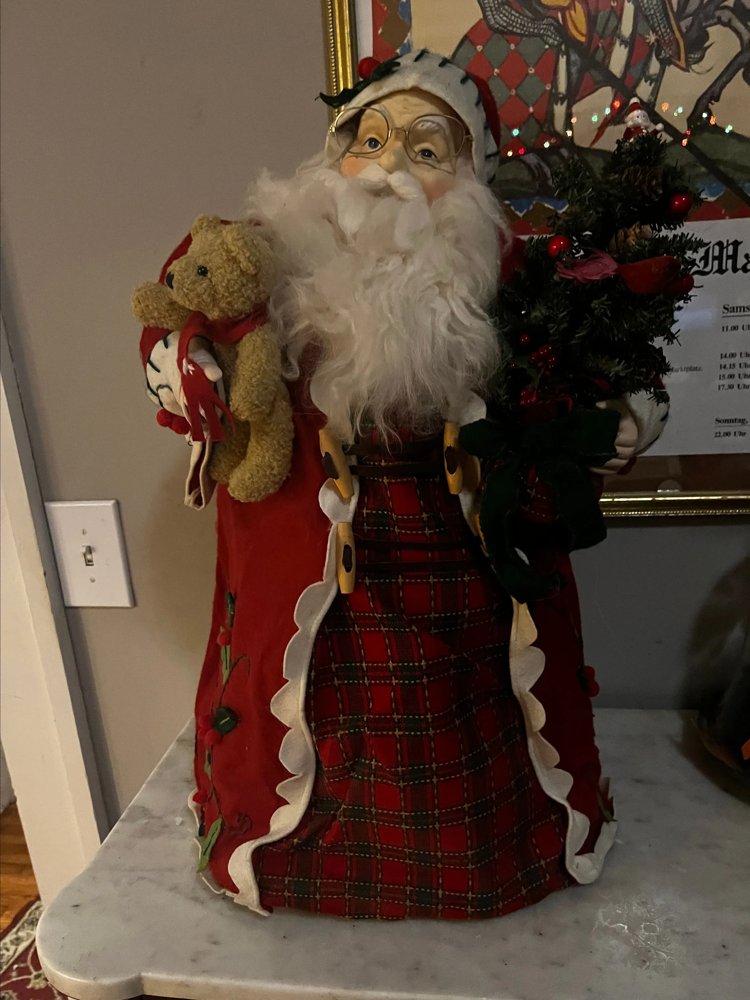 Product image for Large Santa centerpiece tree topper