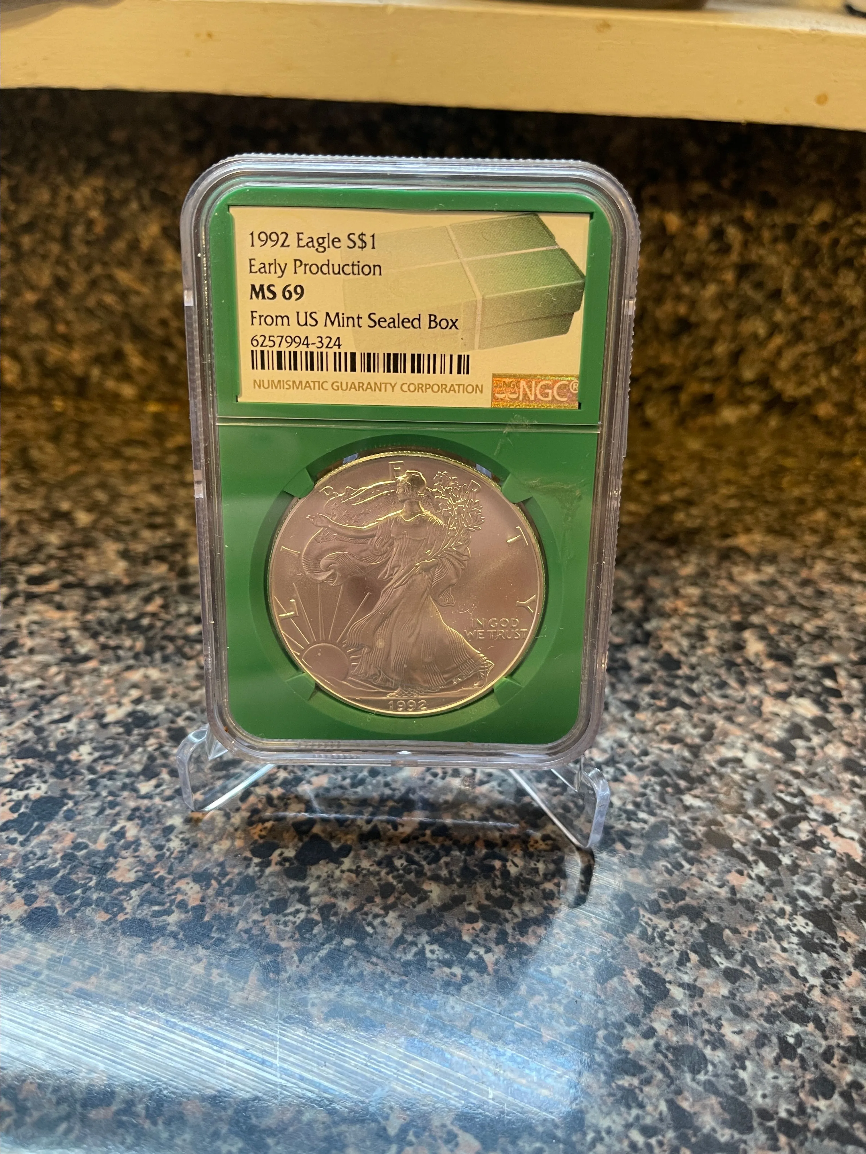 Product image for 1992 Silver Eagle Early Production Green Core