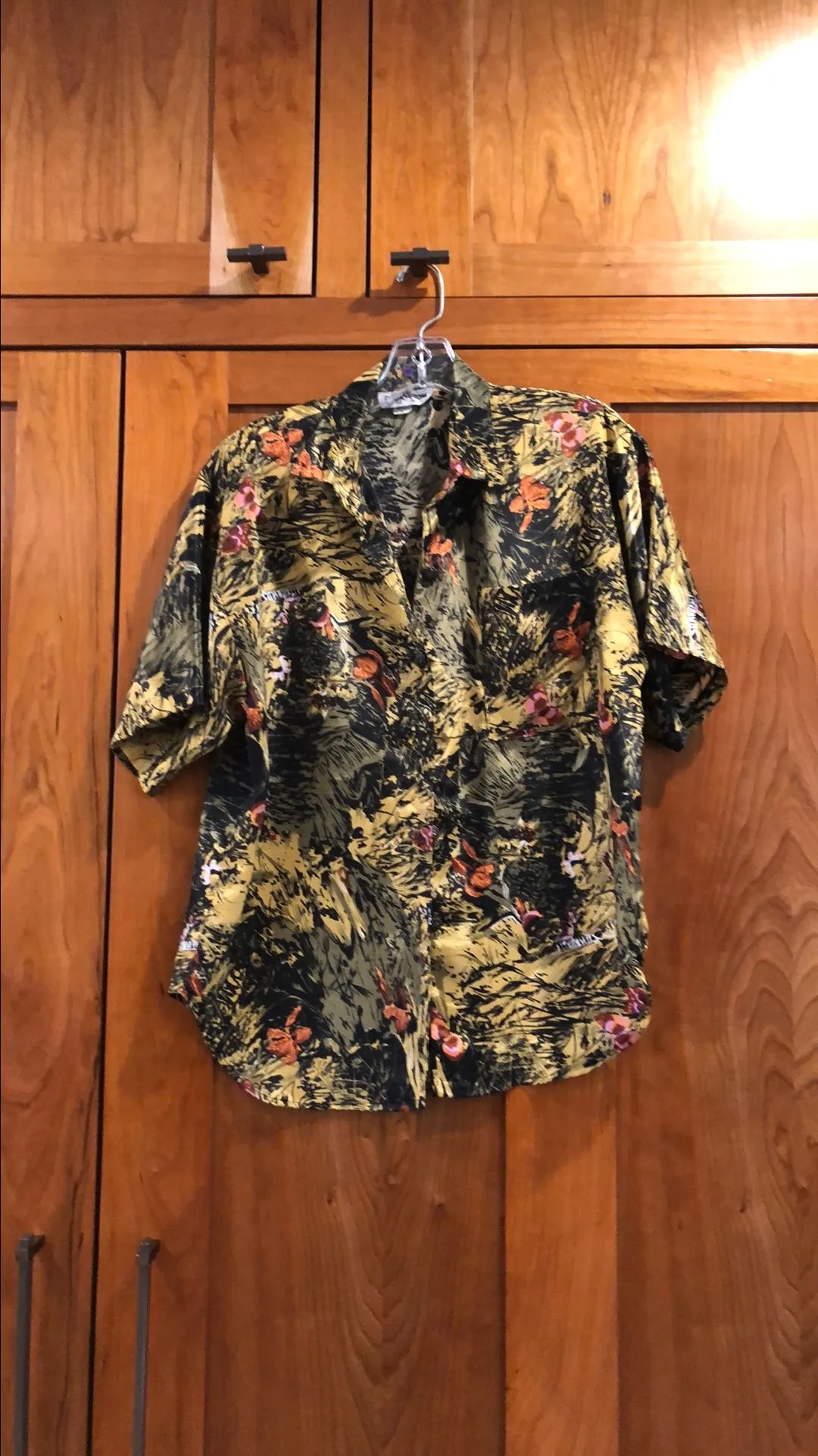 Product image for 56. Jungle shirt chest 21 length 27.