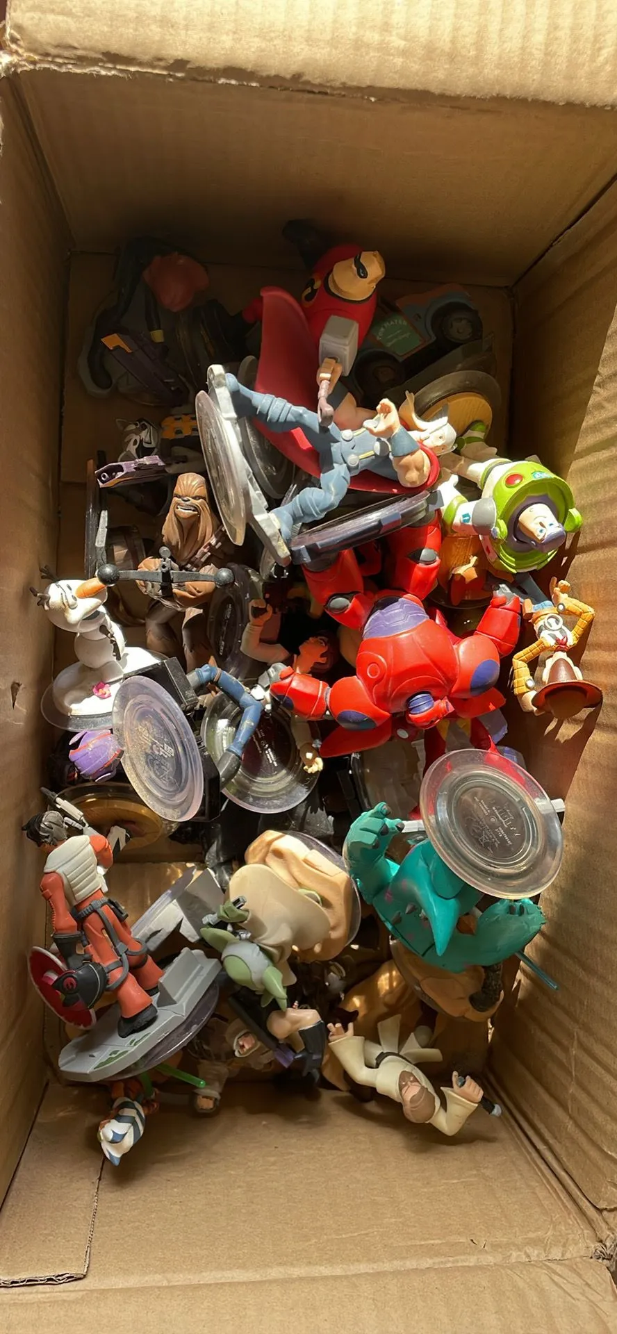 Product image for Xbox one Disney infinity game and characters