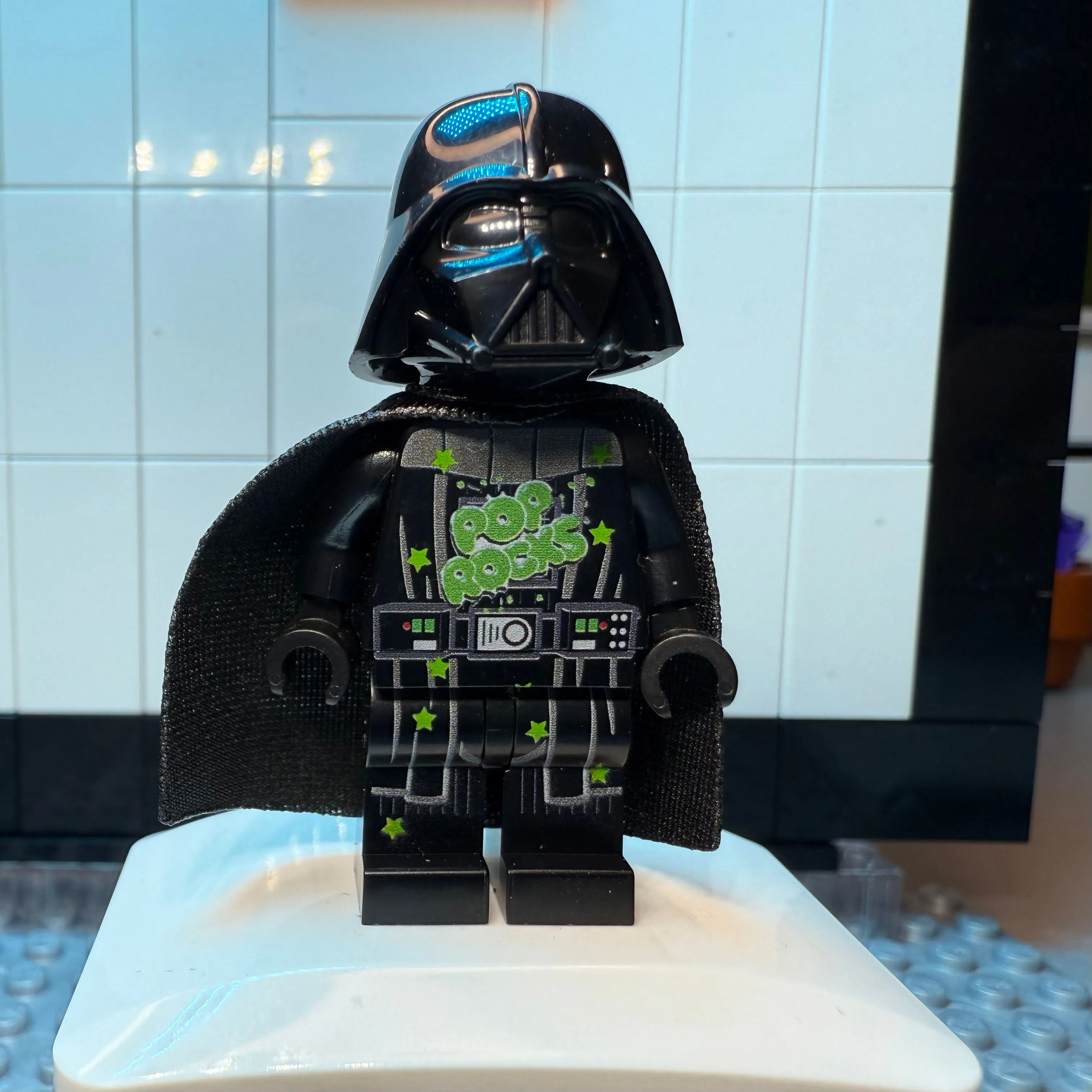 Product image for Darth Vader pop rocks (uv print)
