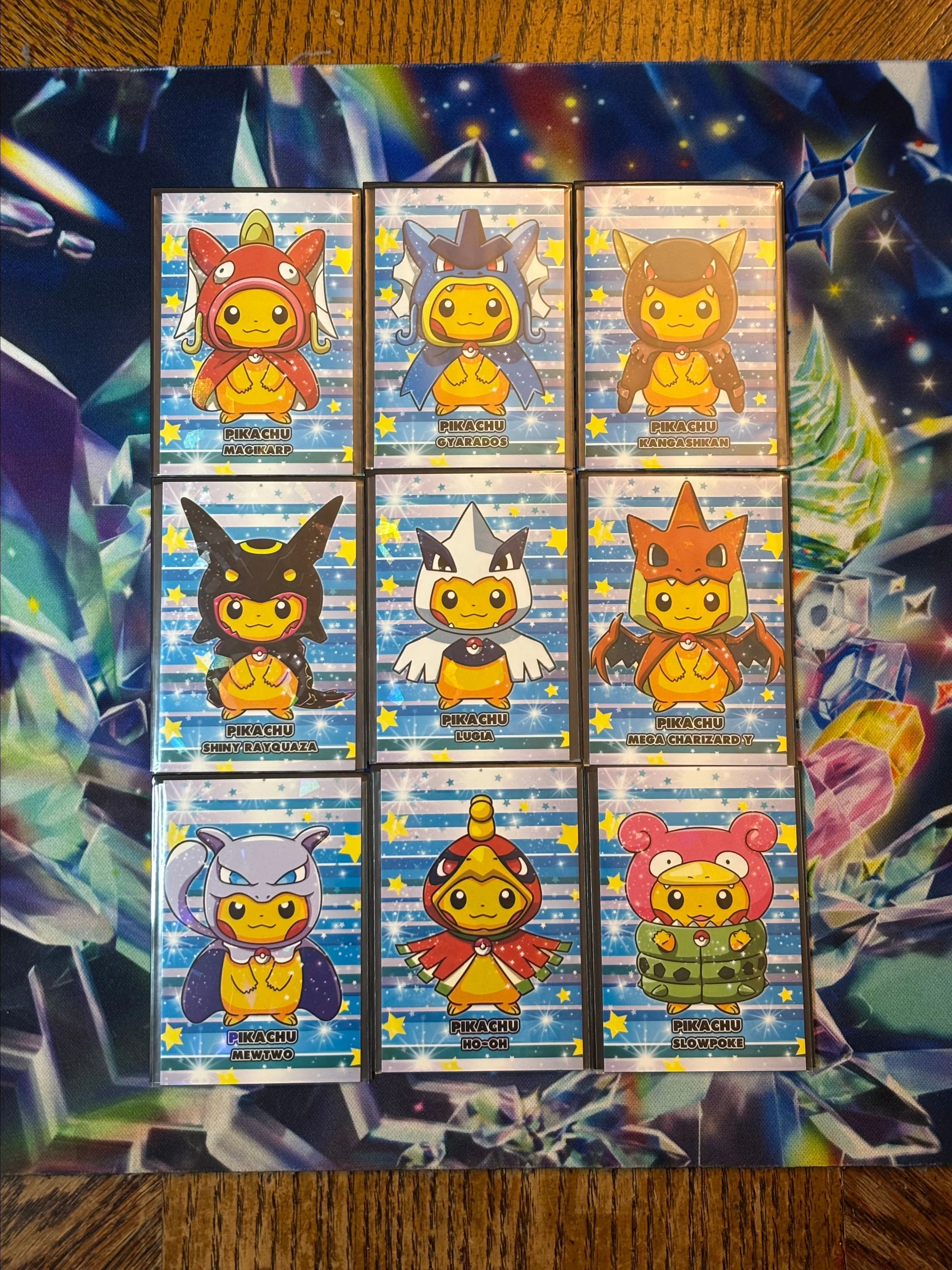 All 9 Pikachu poncho (Cracked ice holo) Christmas card database set