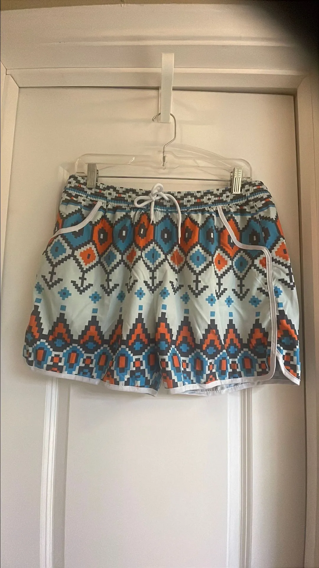 Product image for Blue orange print shorts, size XL activewear or loungewear