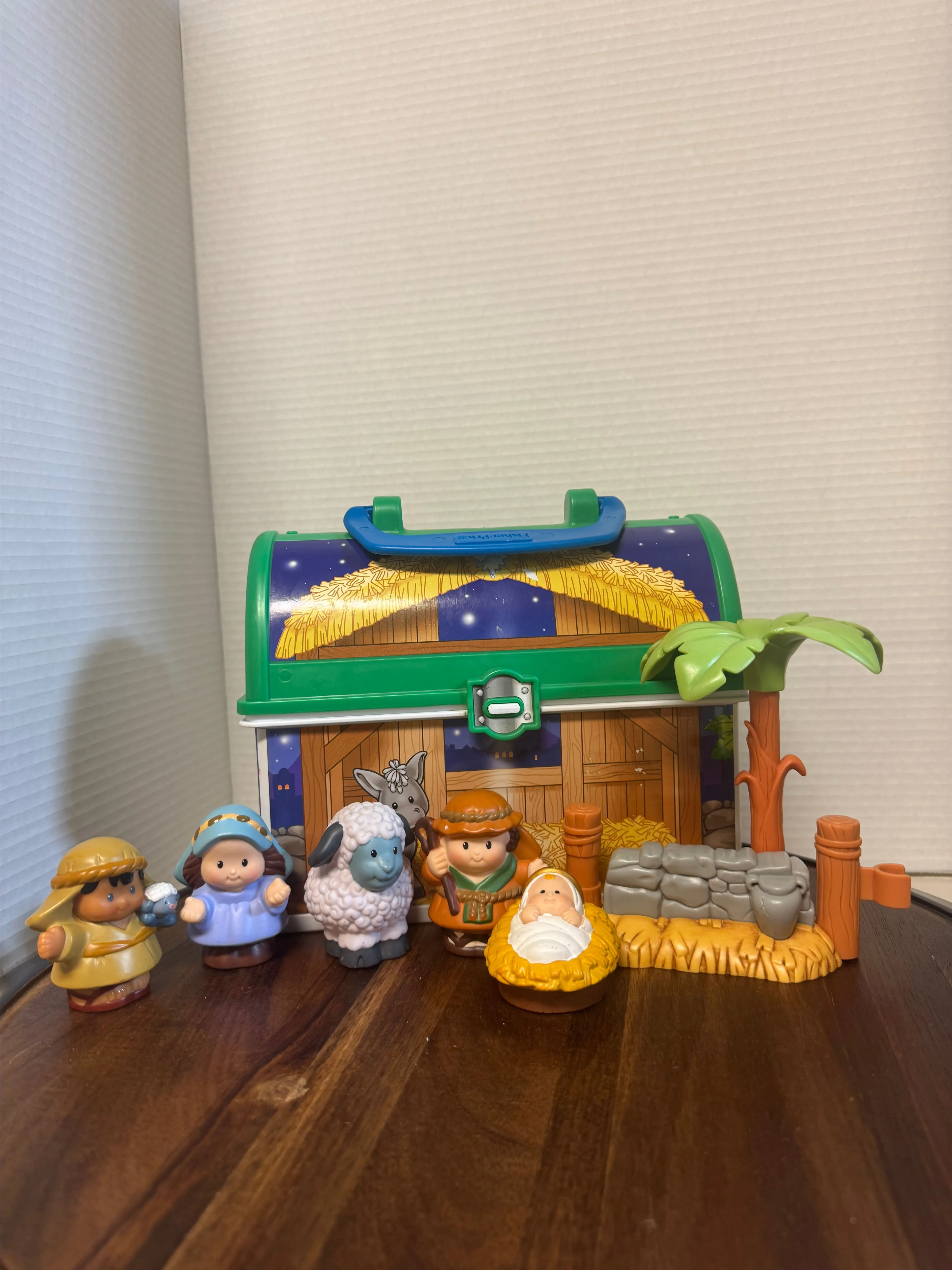 Product image for Fisher-Price little people on the go nativity set