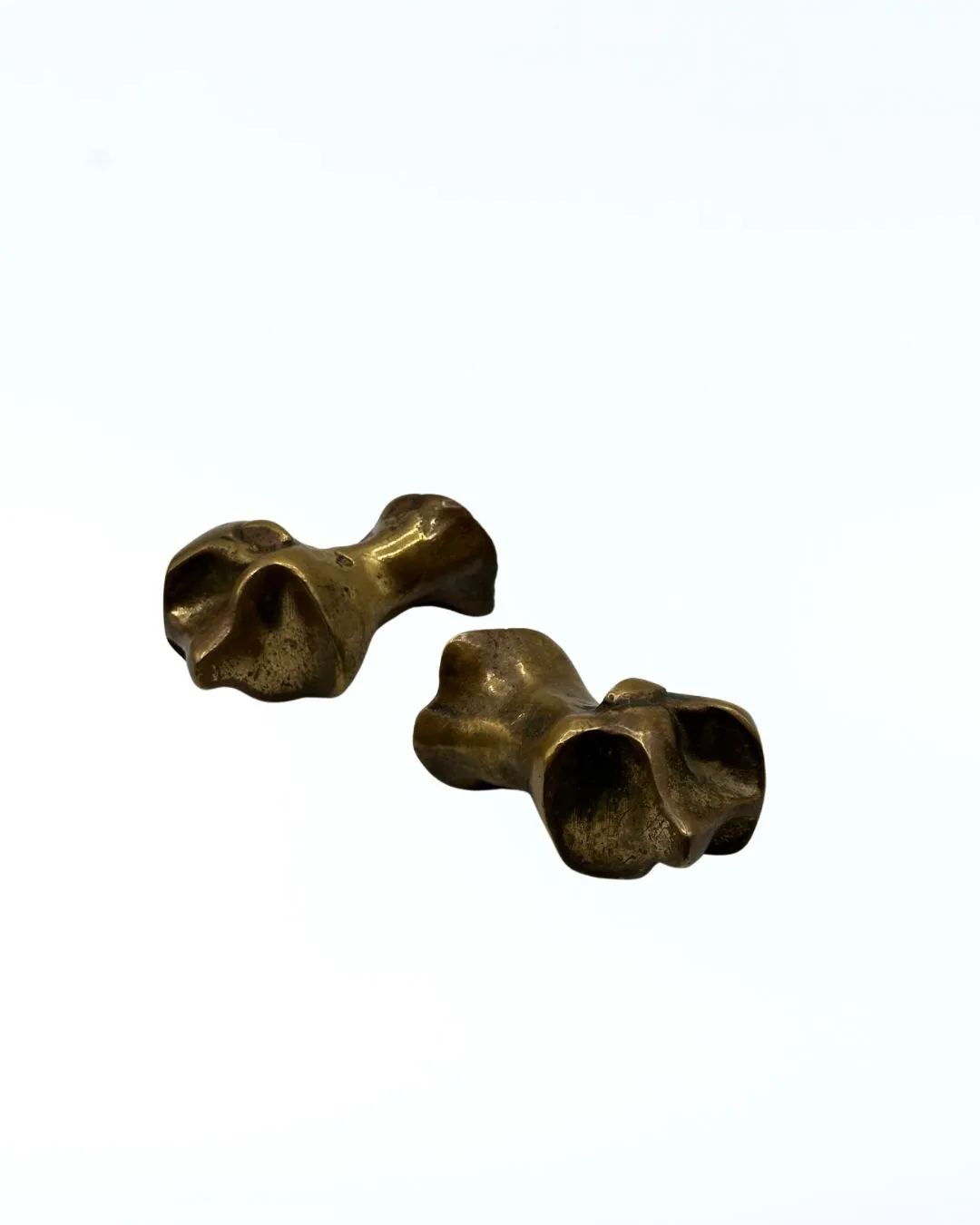 Listing Image Blurred Background