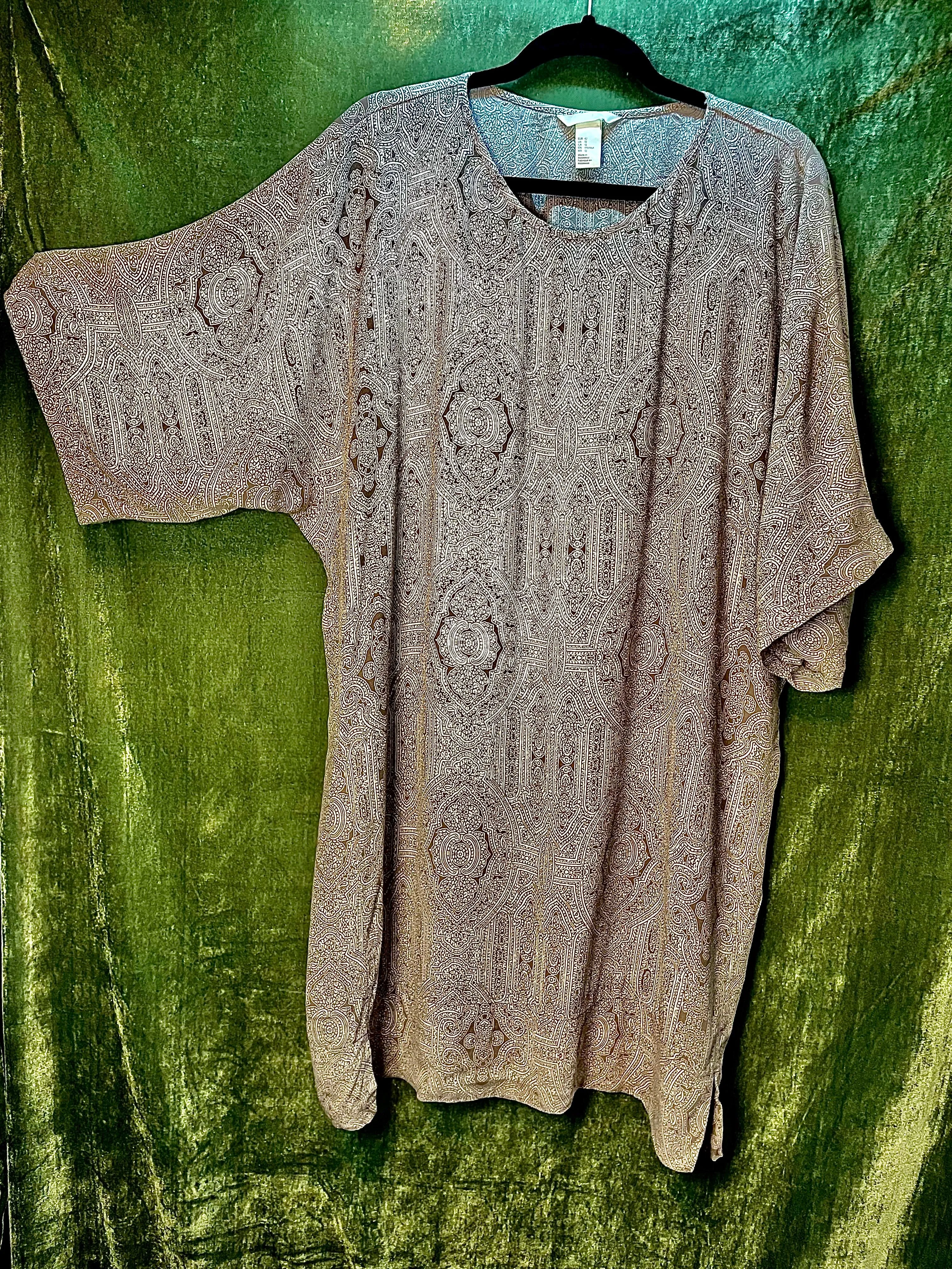 Product image for H&M, Tan and Cream Kimono 3/4 Sleeve Dress, Sz XL, #A29