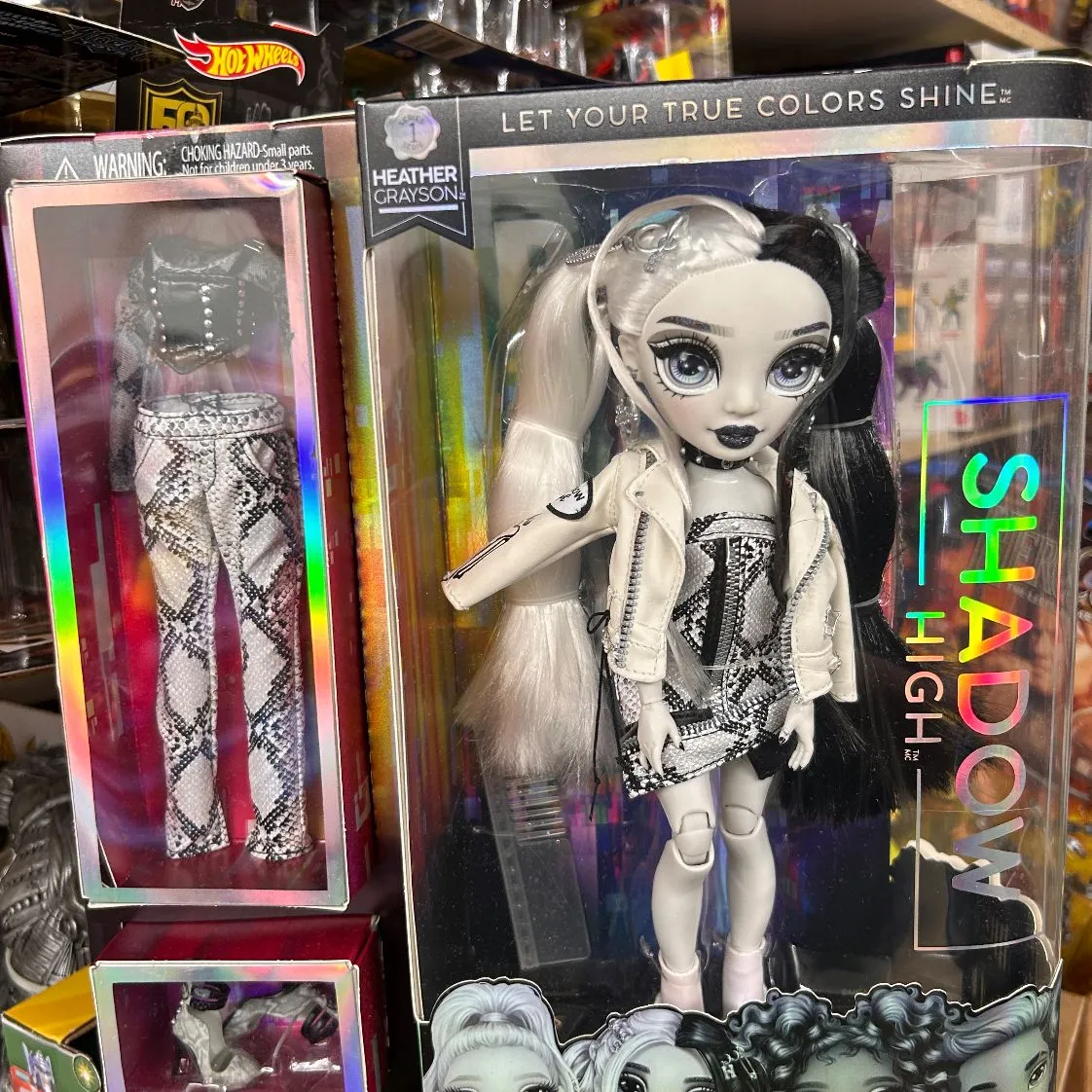 Product image for Shadow high doll
