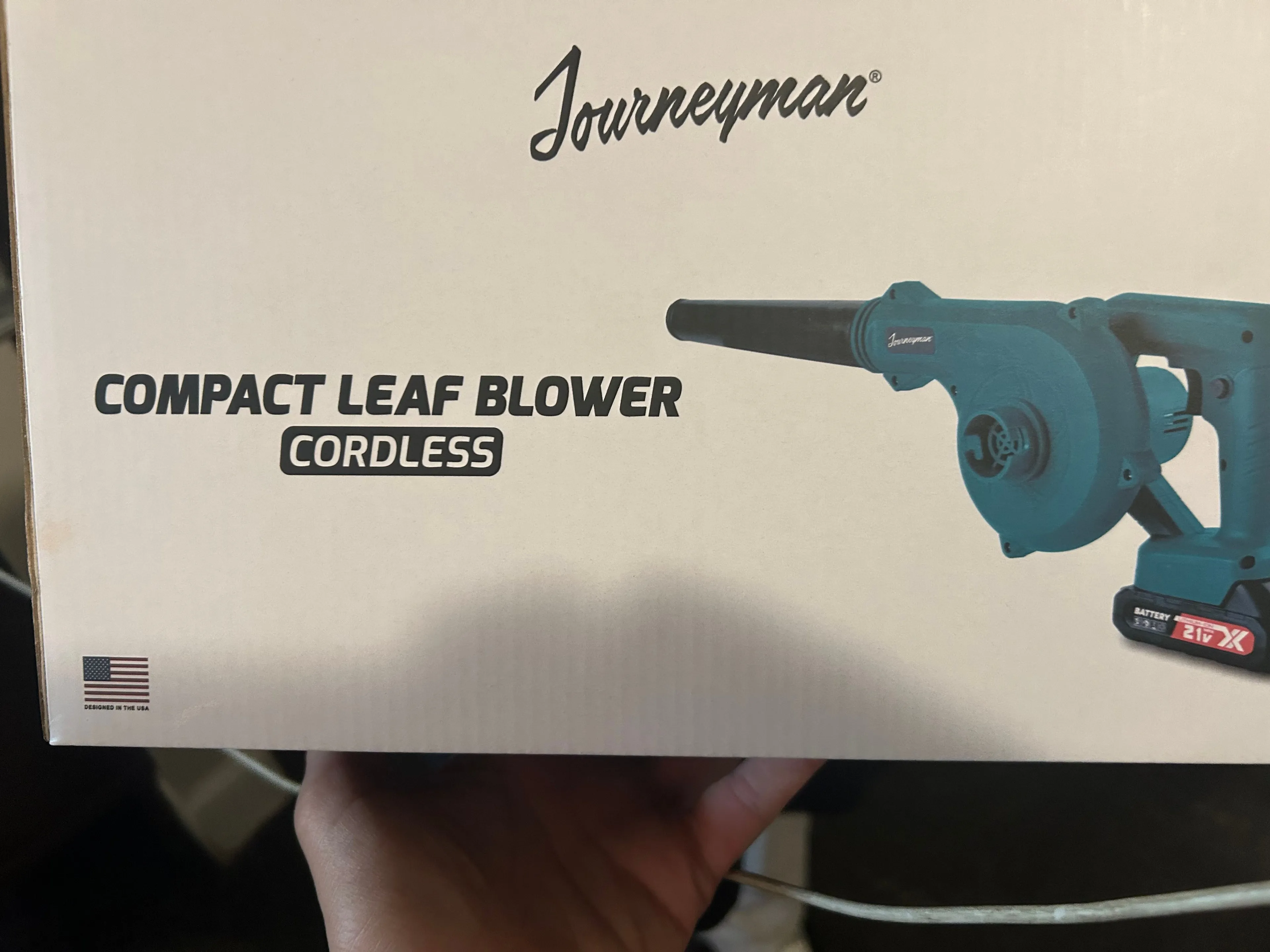 Product image for Brand new compact leaf blower cordless. New