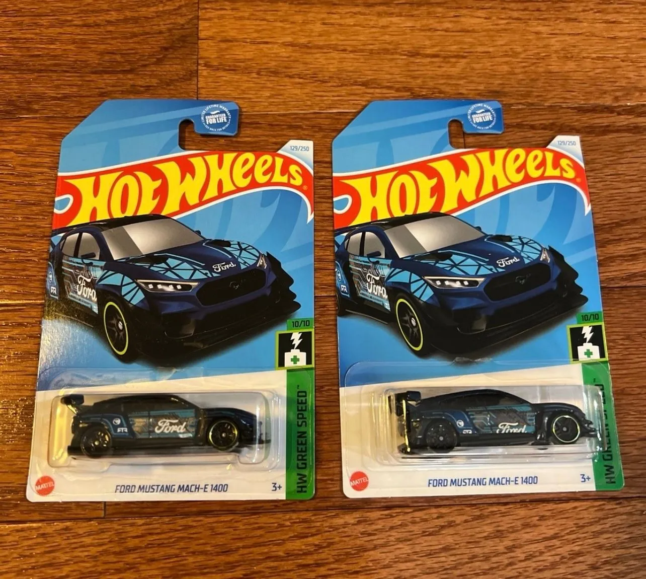Product image for Hot Wheels Treasure Hunt Ford Mustang Mach-E 1400 Bundle