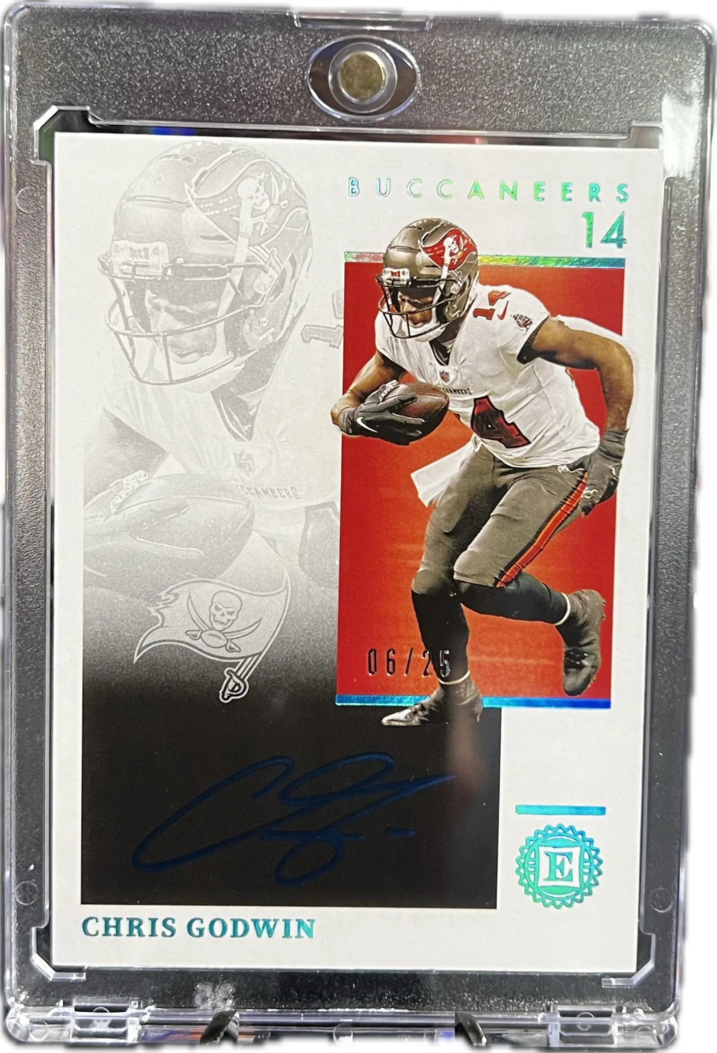Product image for Chris Godwin 2021 Panini Encased Sapphire Signatures ON CARD BLUE INK AUTO /25 (No. SAP-CG)