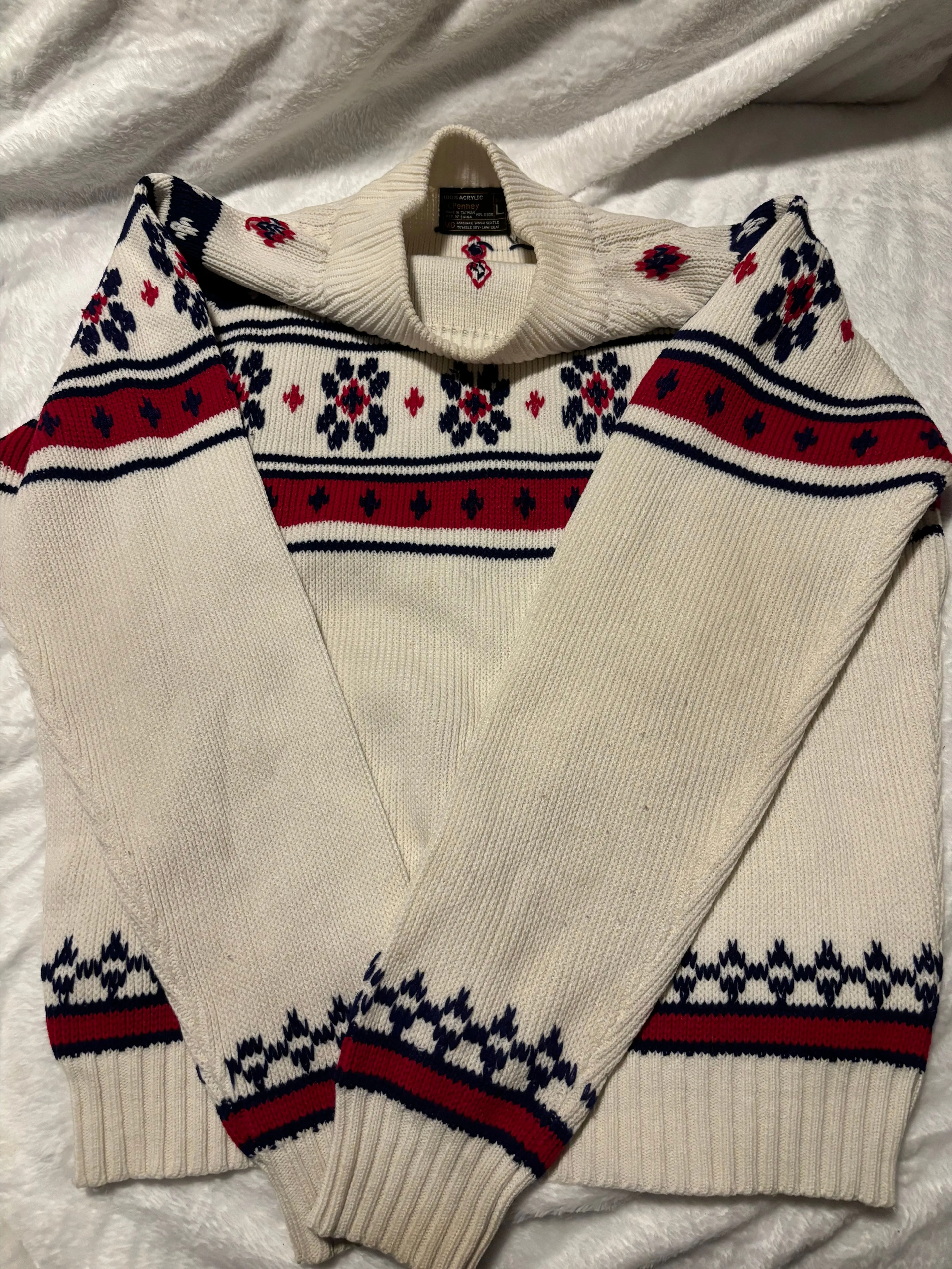 Product image for Vintage knitted sweater