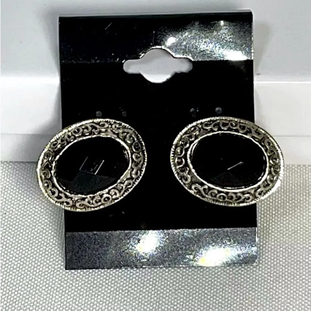 Product image for #61: Vintage 80s Silver Plated Black Faceted Shield Huggie Clip On Earrings