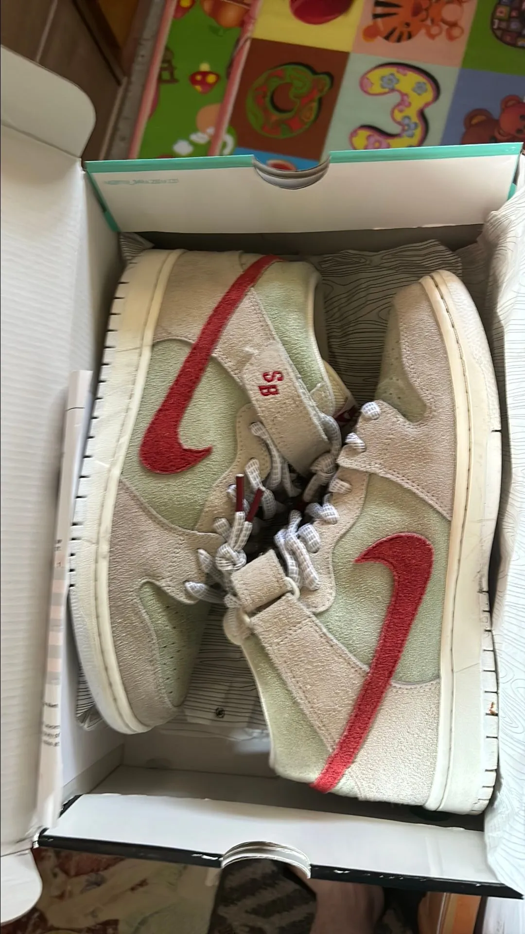 Product image for Used Nike White Widow Dunk SB size 10 man