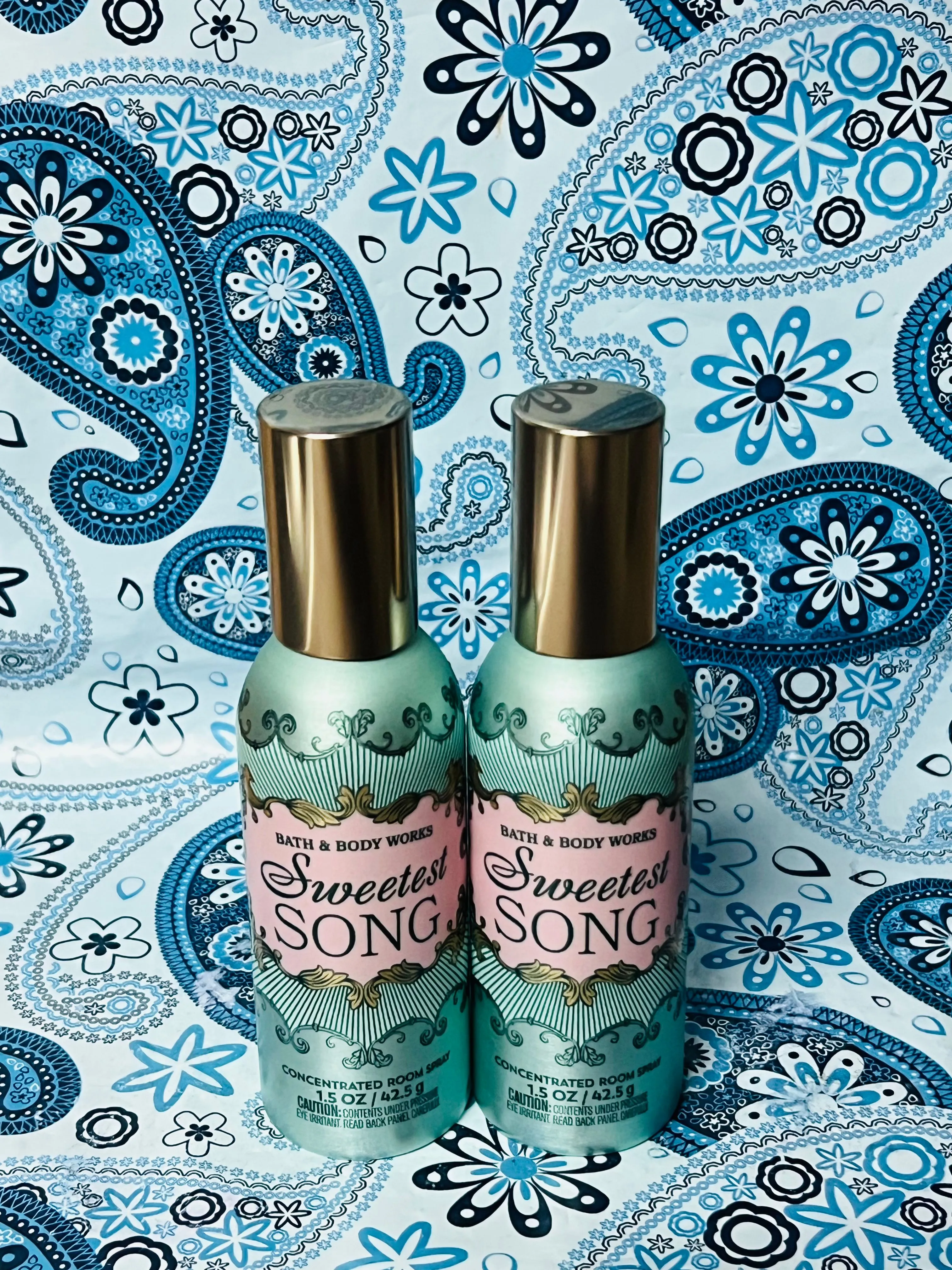 Product image for Bath & Body Works Sweetest Song Concentrated Room Spray 1.5oz 2pc Set New