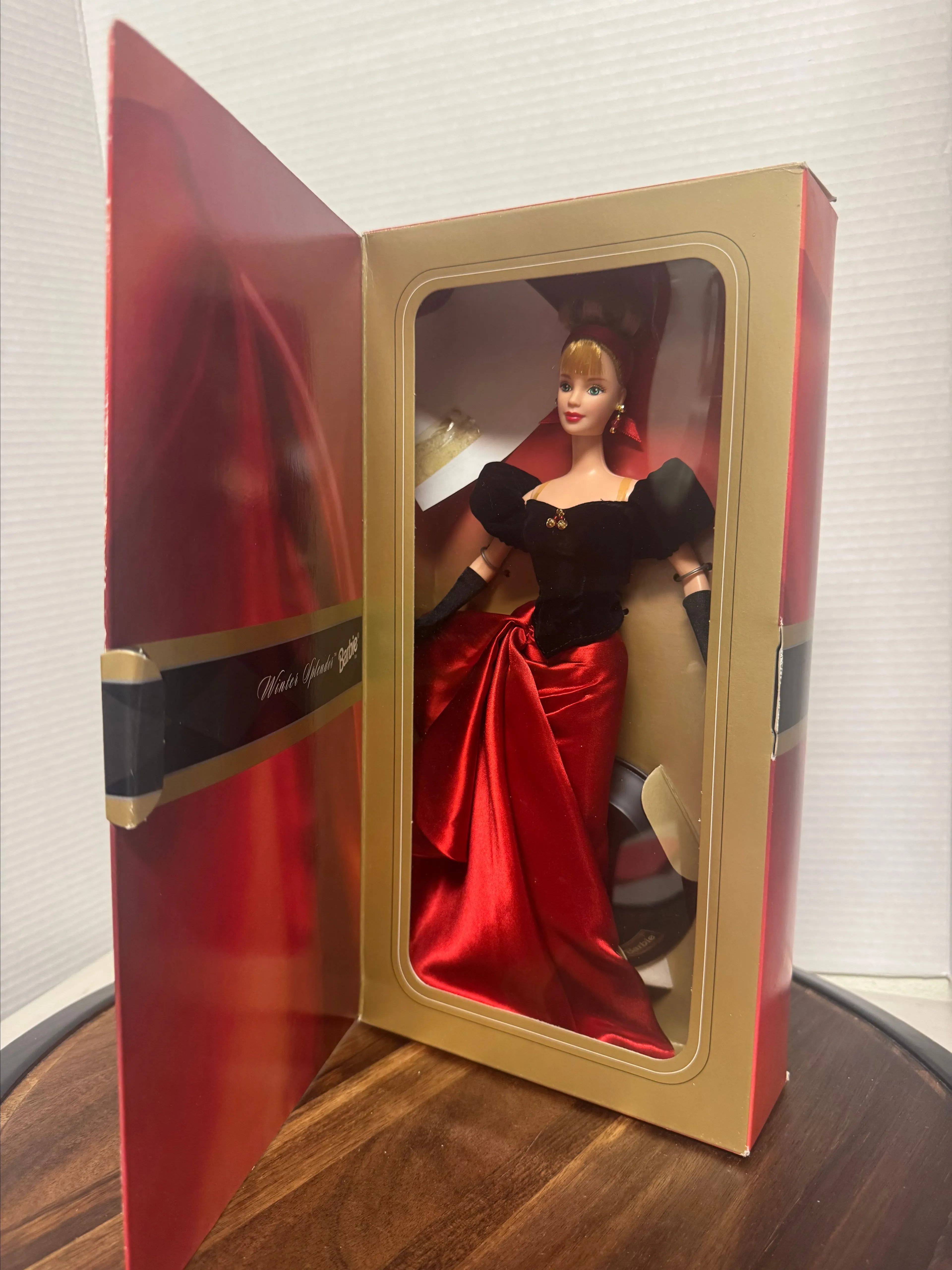 Product image for Vintage 1998 Winter splendor Avon Barbie
