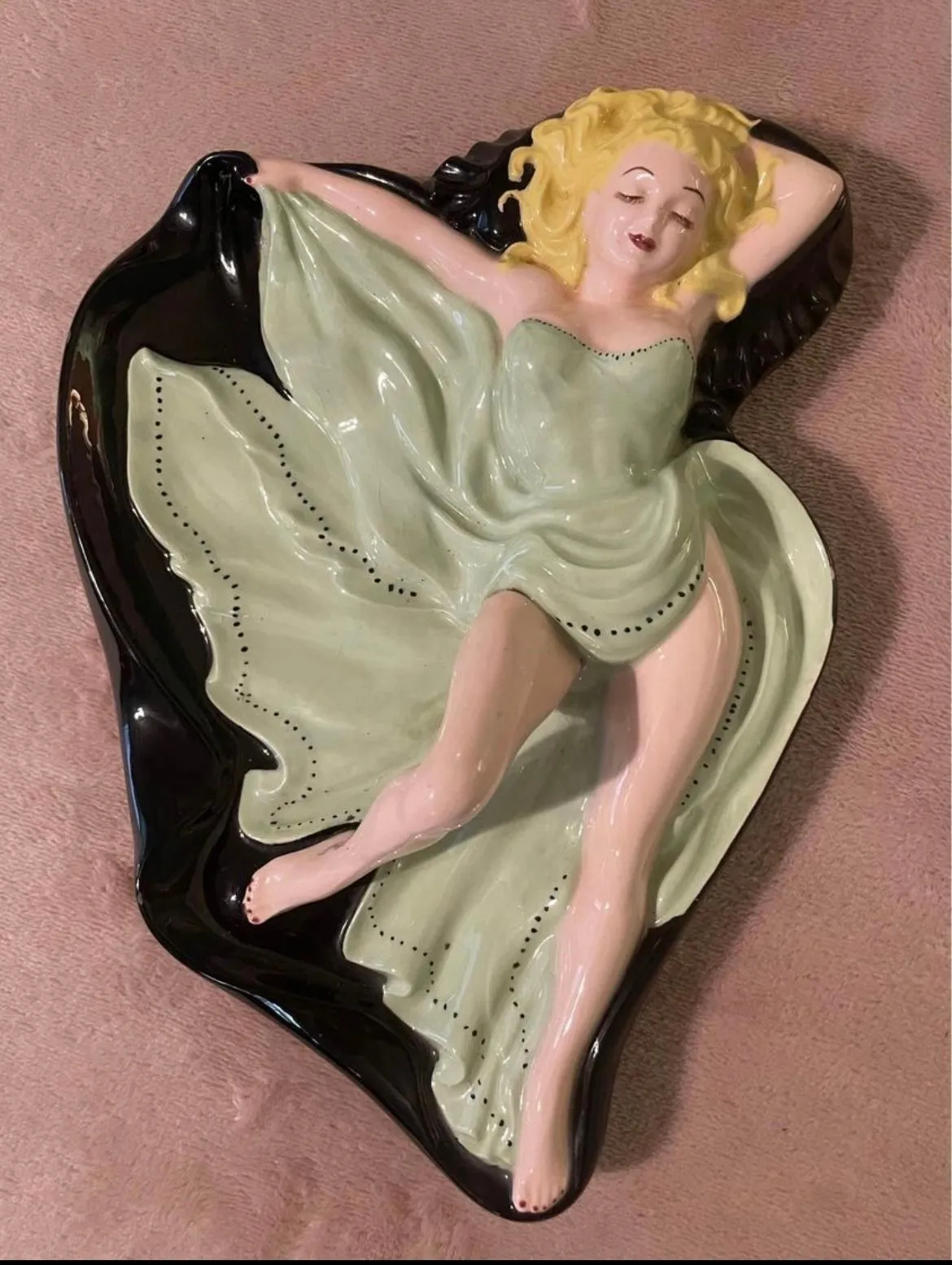 Product image for Marilyn Monroe Ashtray Vintage Glazed Porcelain