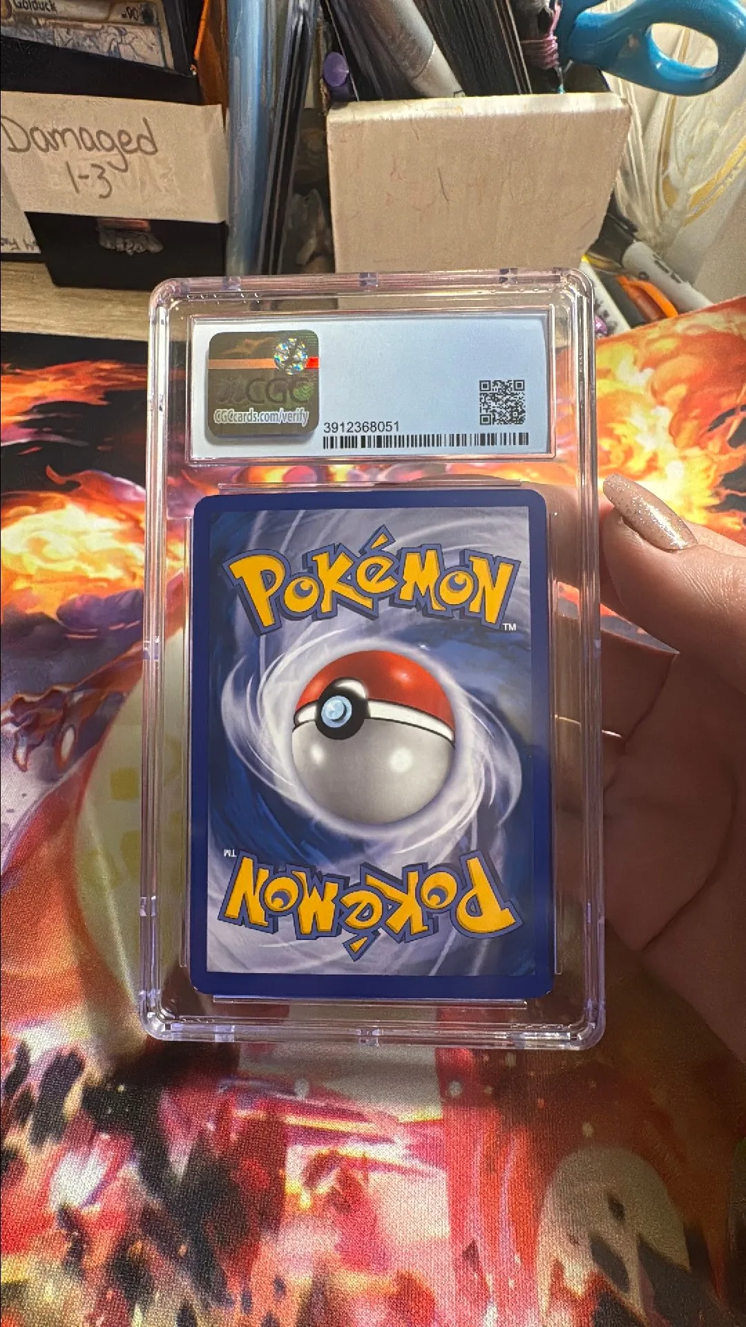 Listing Image Blurred Background