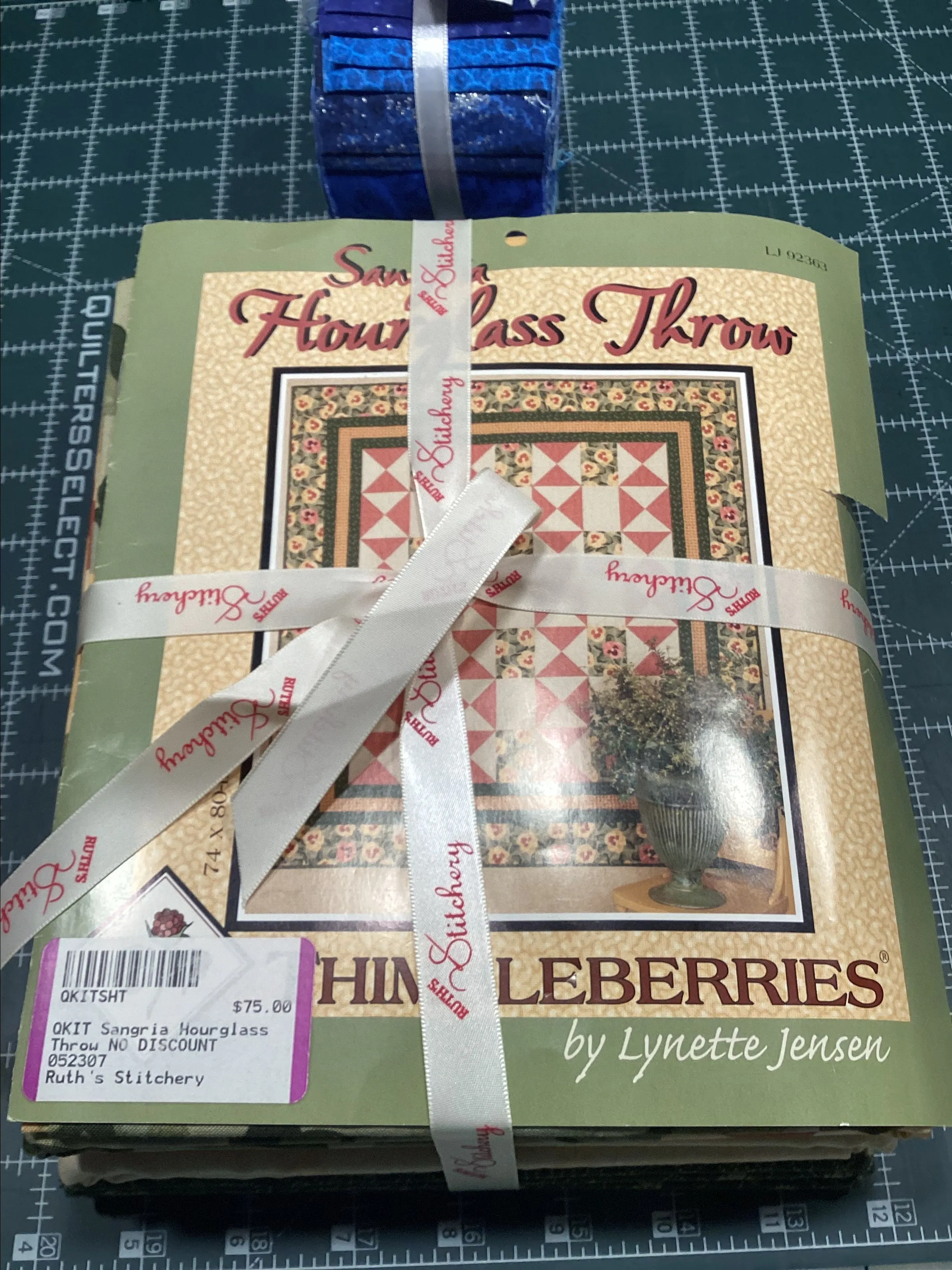 Product image for ThimbleberryS quilt kit