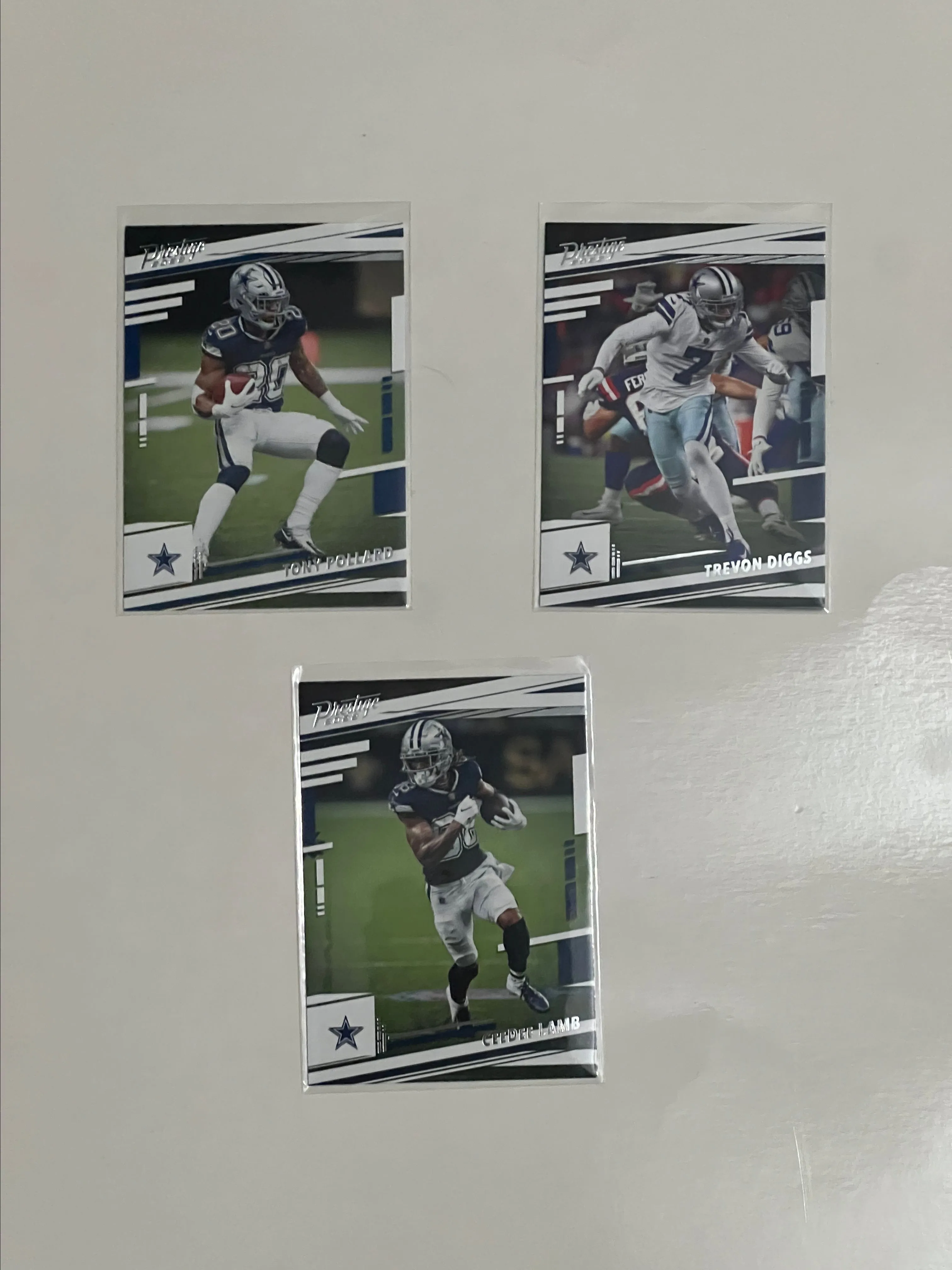 Product image for Lot of 3 Cowboy Football Cards
