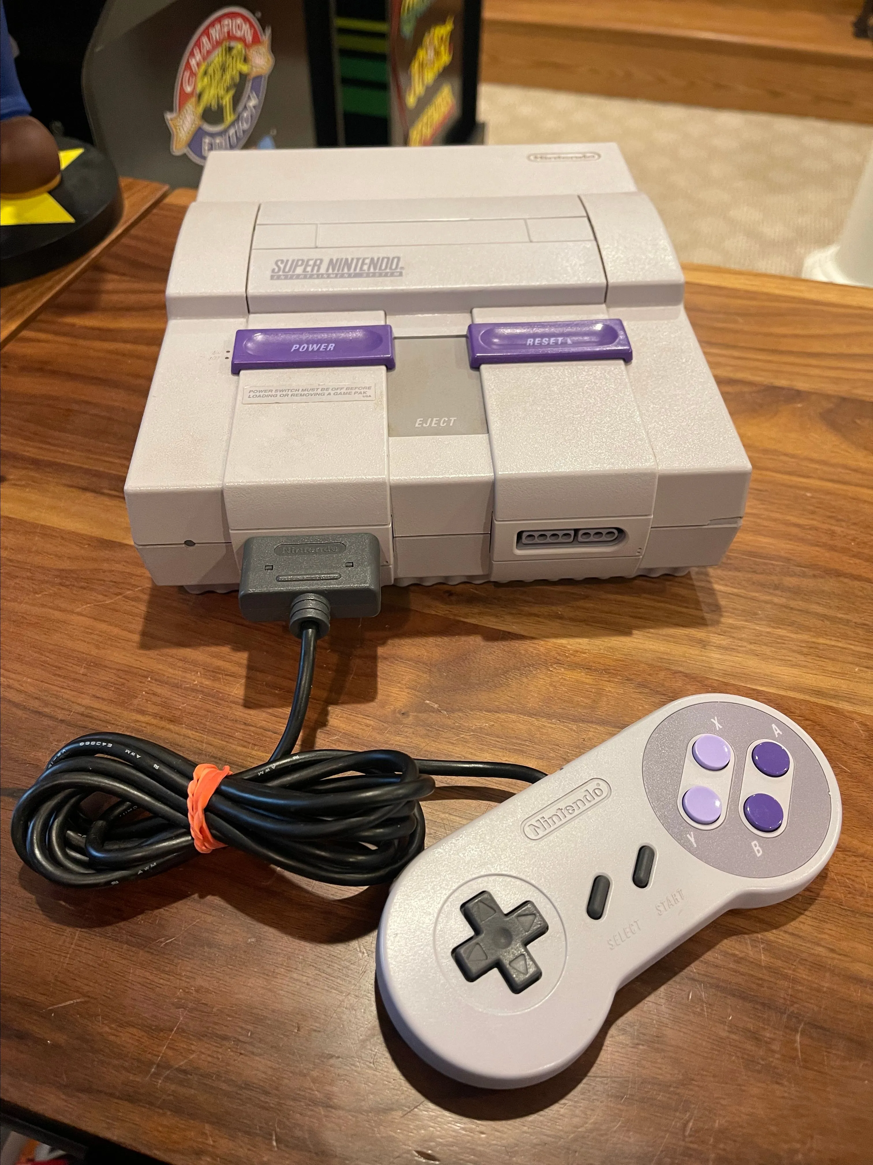 Product image for SNES console + OEM controller + OEM power supply + non OEM av cable + Street Fighter 2 (loose)