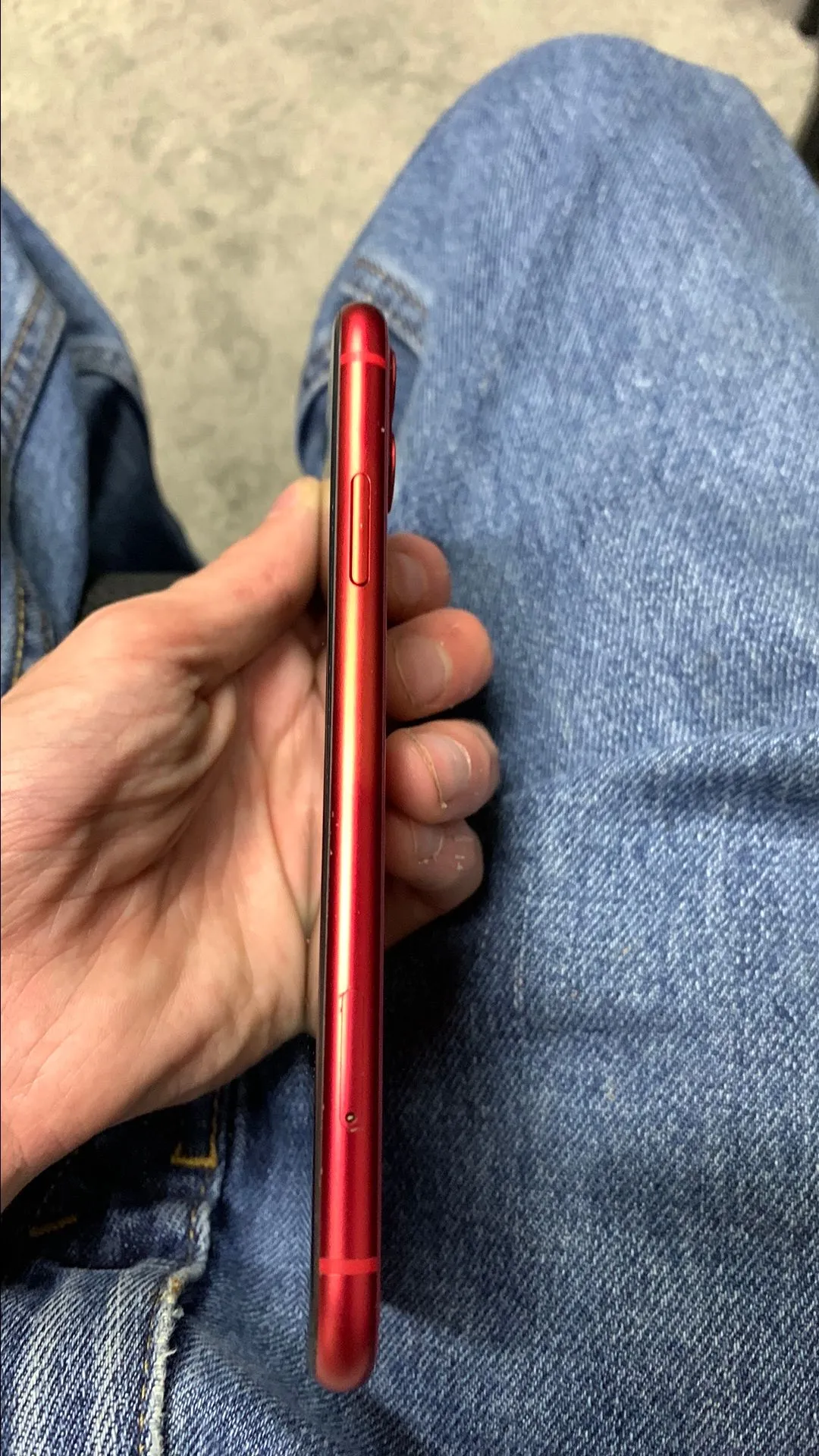 Listing Image Blurred Background