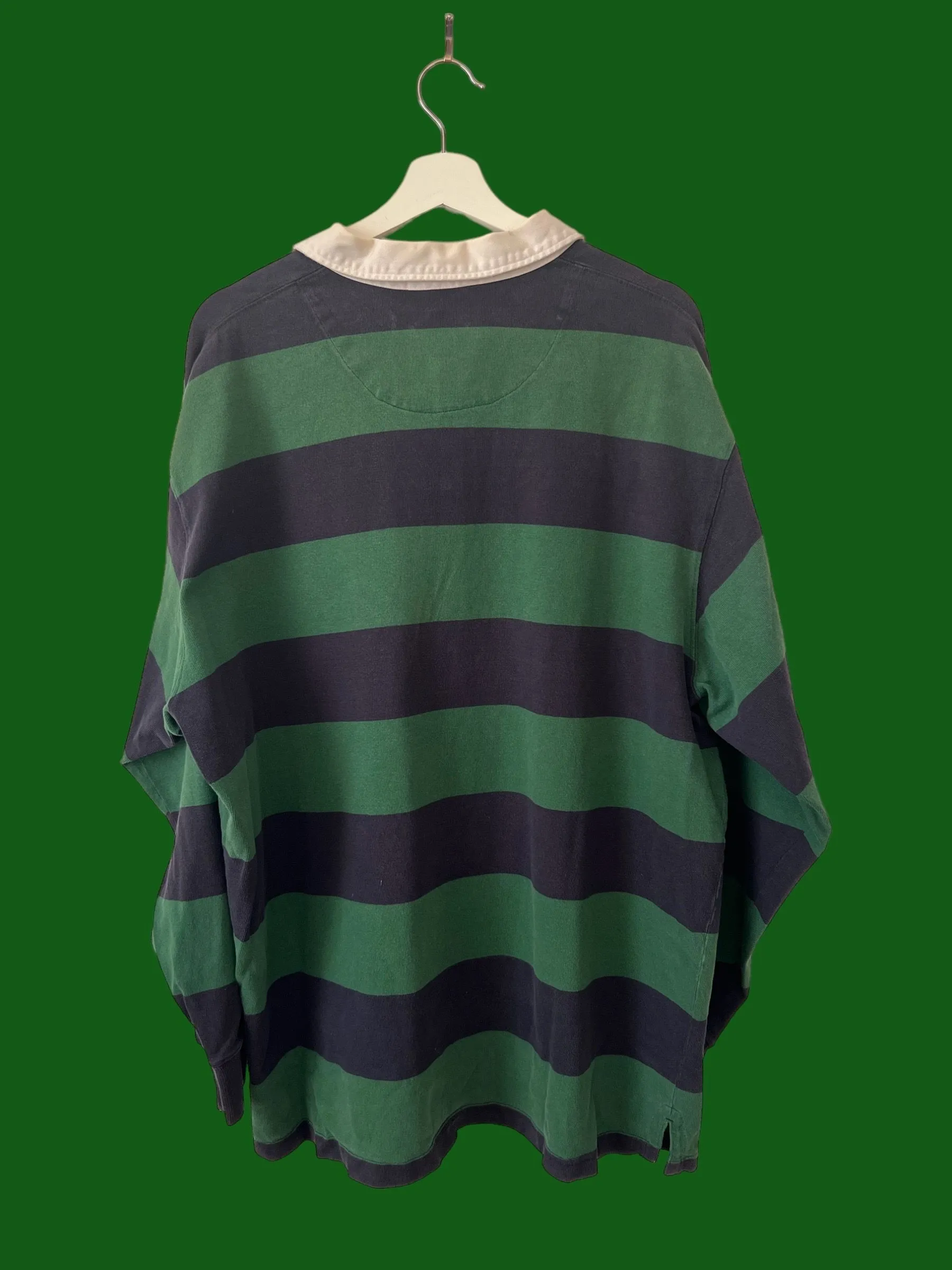 Listing Image Blurred Background