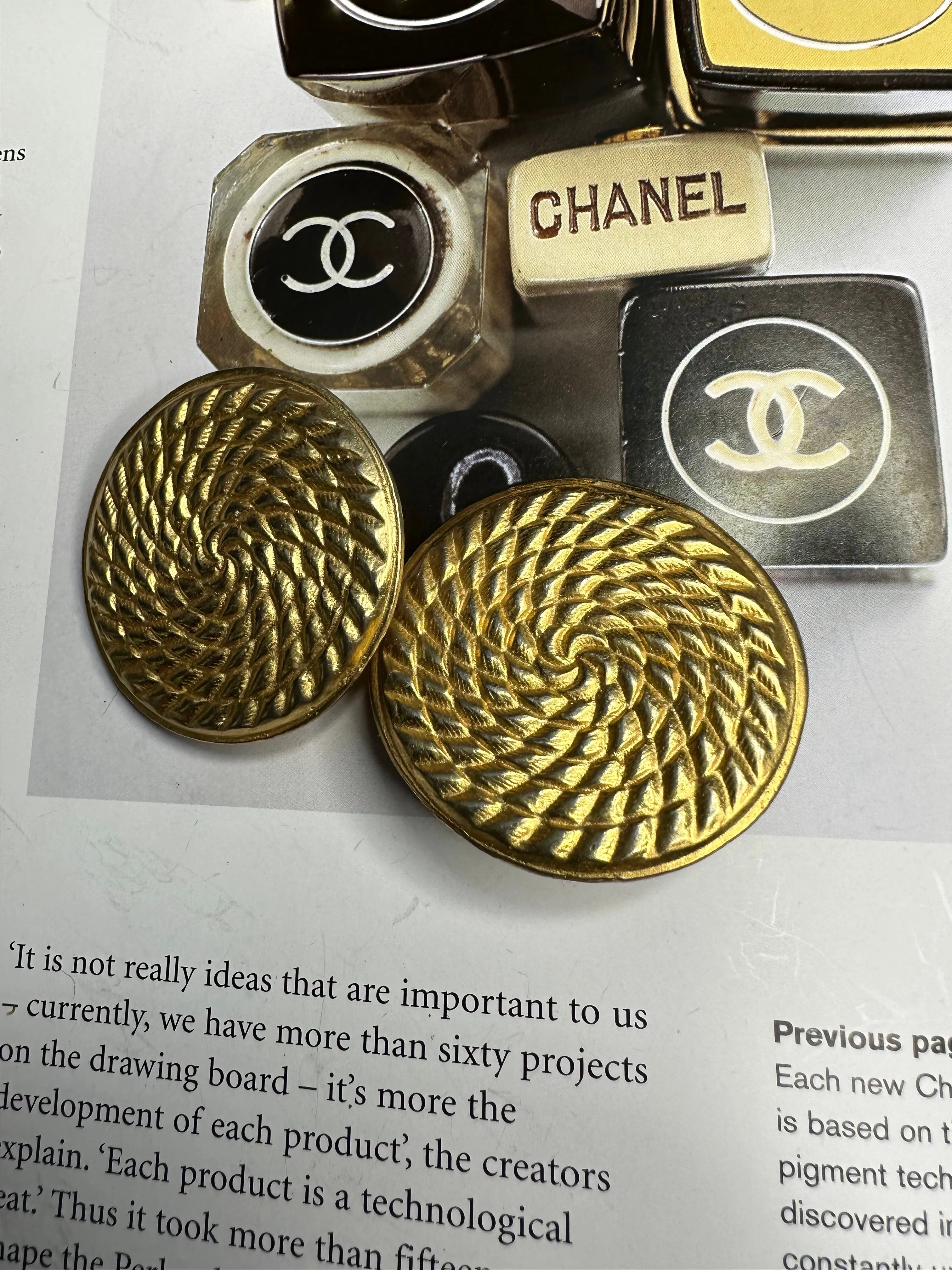 Product image for 80’s Earrings