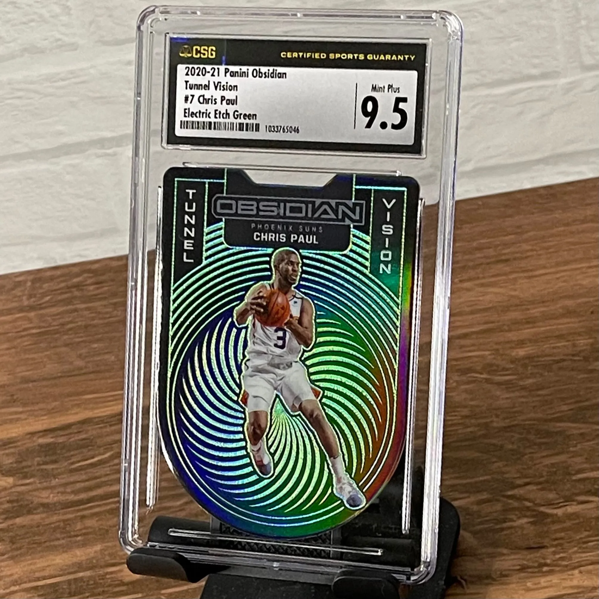 Product image for CHRIS PAUL 2020-21 Obsidian Tunnel Vision Etch Green 14/25 CSG 9.5