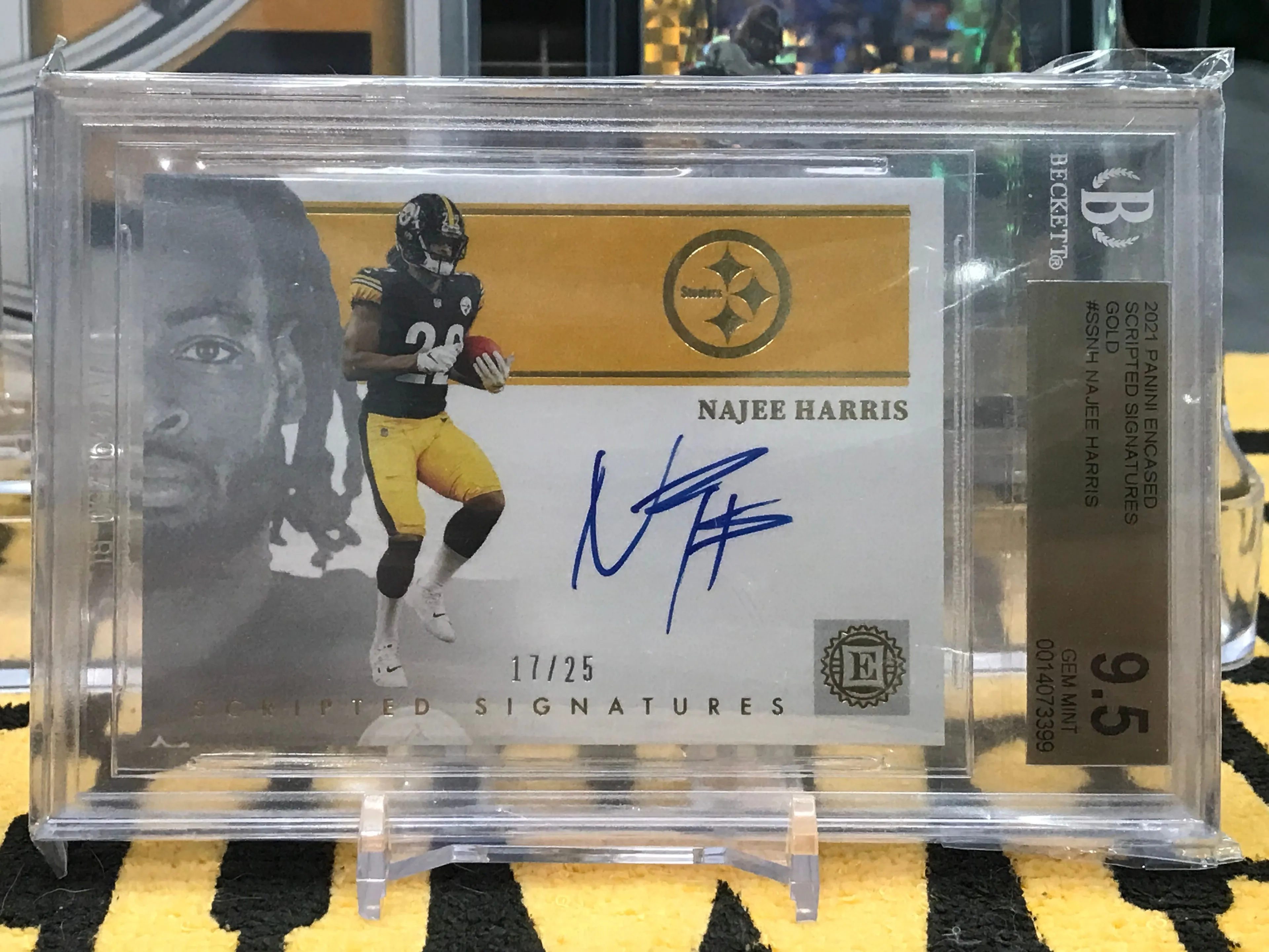 Product image for 2021 Najee Harris Rookie Encased - Scripted Signature GOLD Najee Harris /25 BGS 9.5/9 SSP