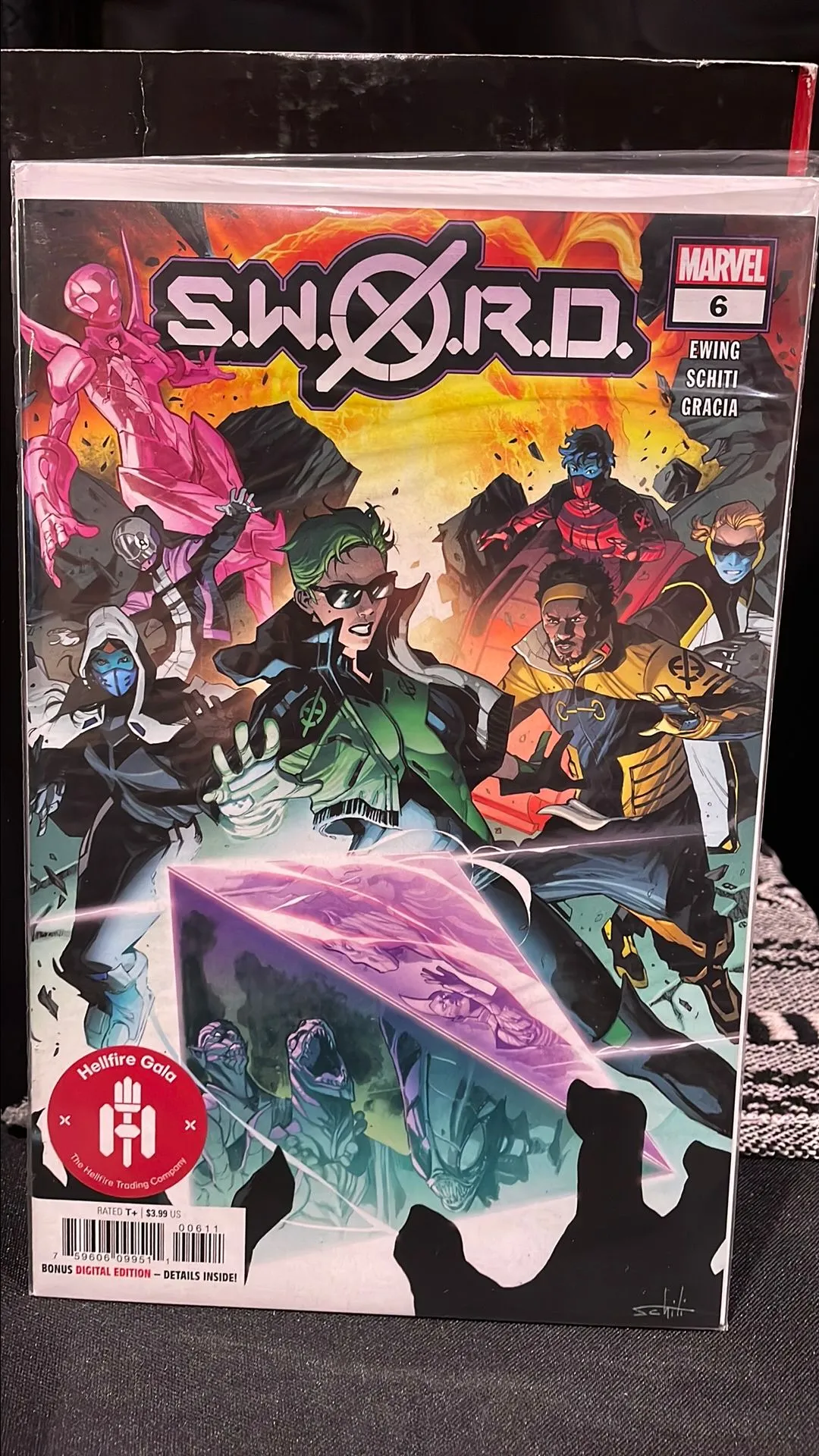 Product image for S.W.O.R.D., Vol. 2 issue 6A Valerio variant