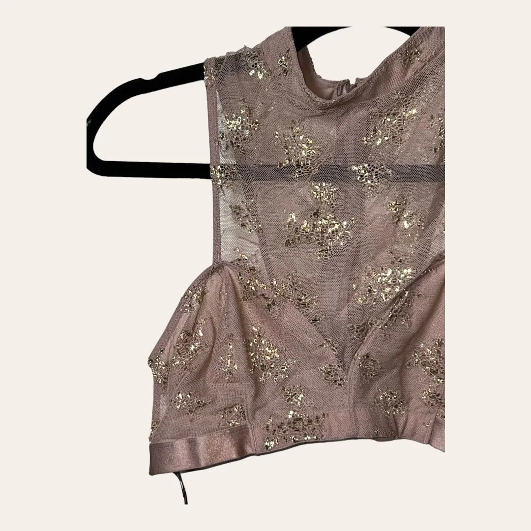 Listing Image Blurred Background