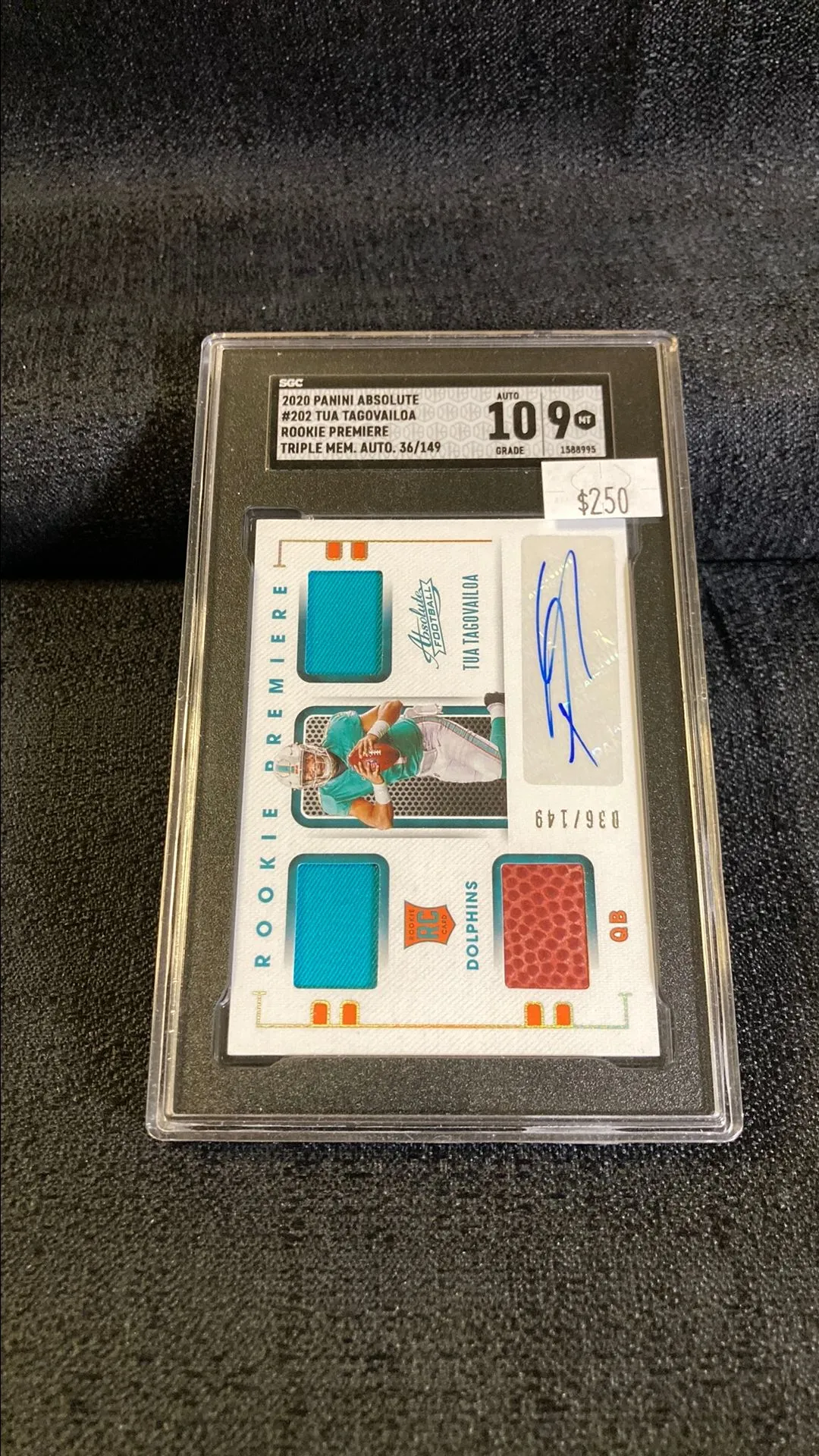Product image for 2020 Panini Absolute Tua Tagovailoa SGC Rookie Premiere Triple Mem. Auto. 9