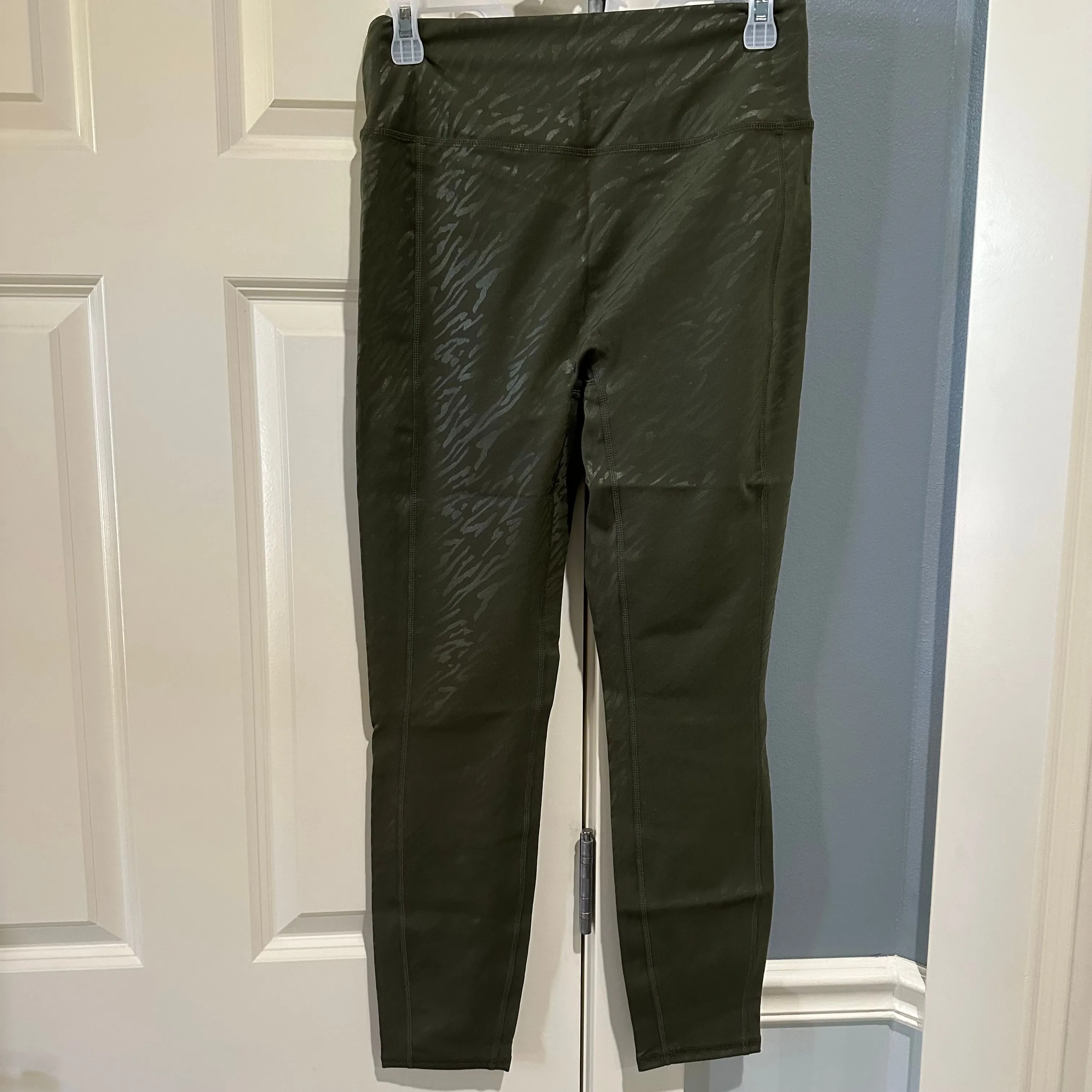 Product image for Women’s Size Medium Olive Green Zuda Zebra Print Leggings