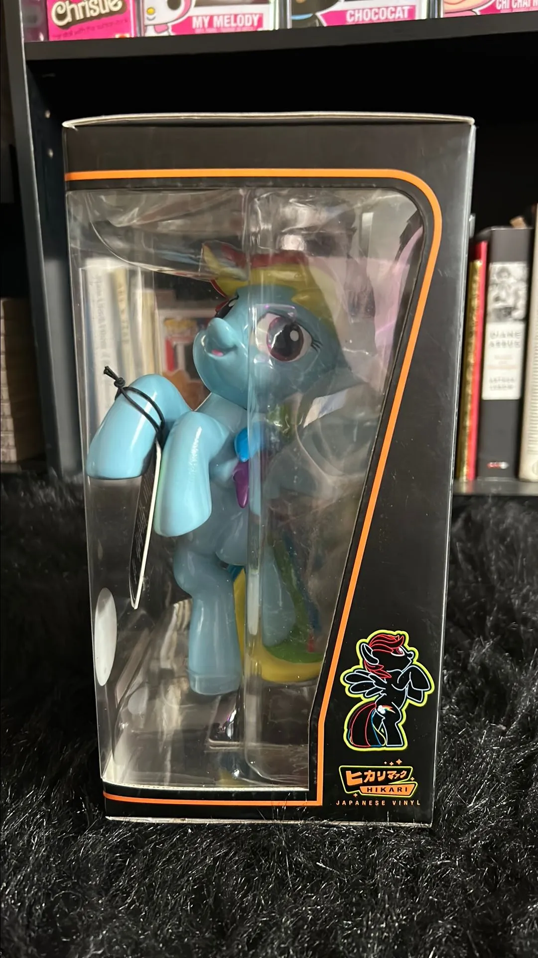 Listing Image Blurred Background