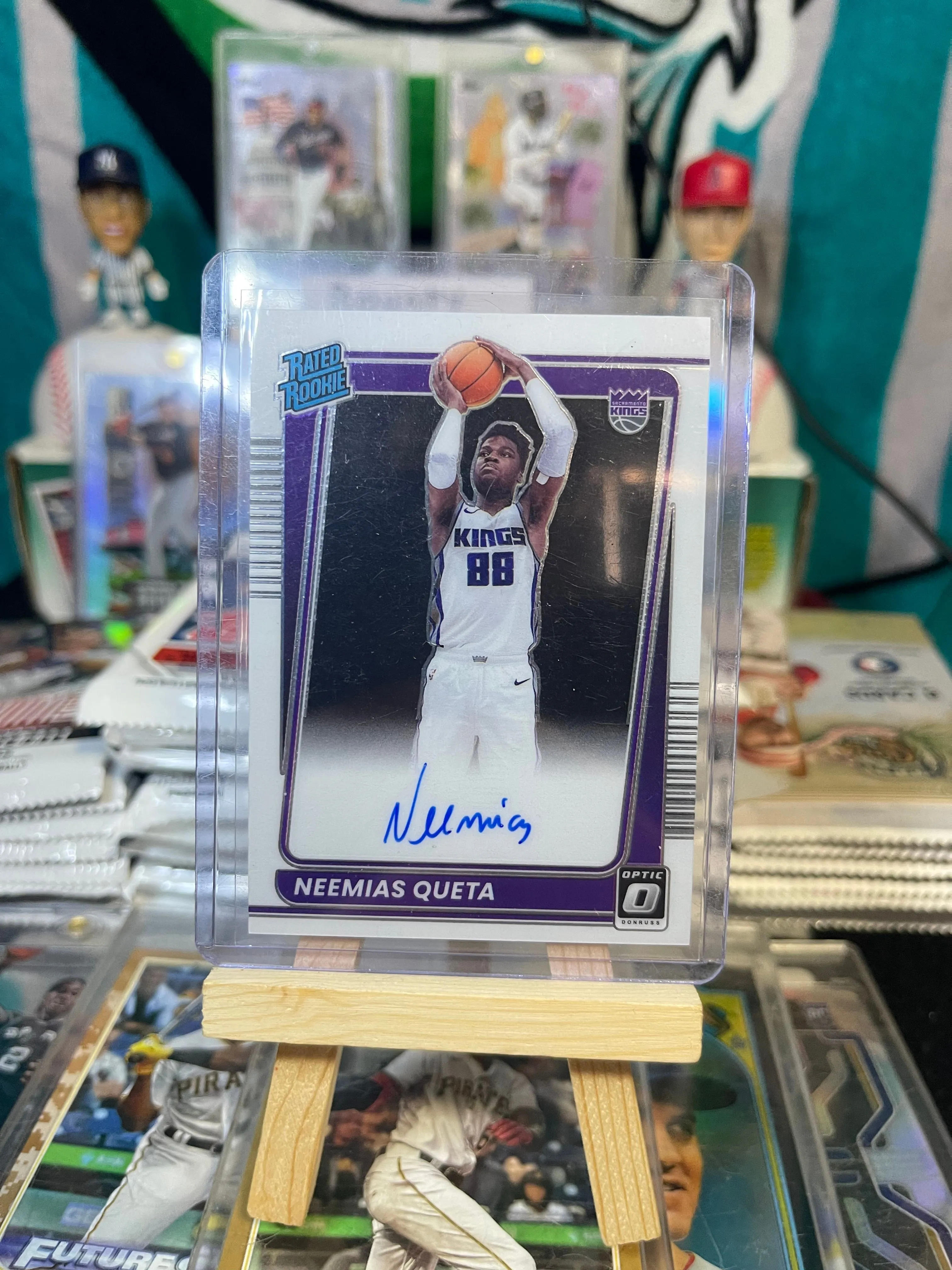 Product image for 2021-22 Donruss Optic Rated Rookie Autograph Neemias Queta
