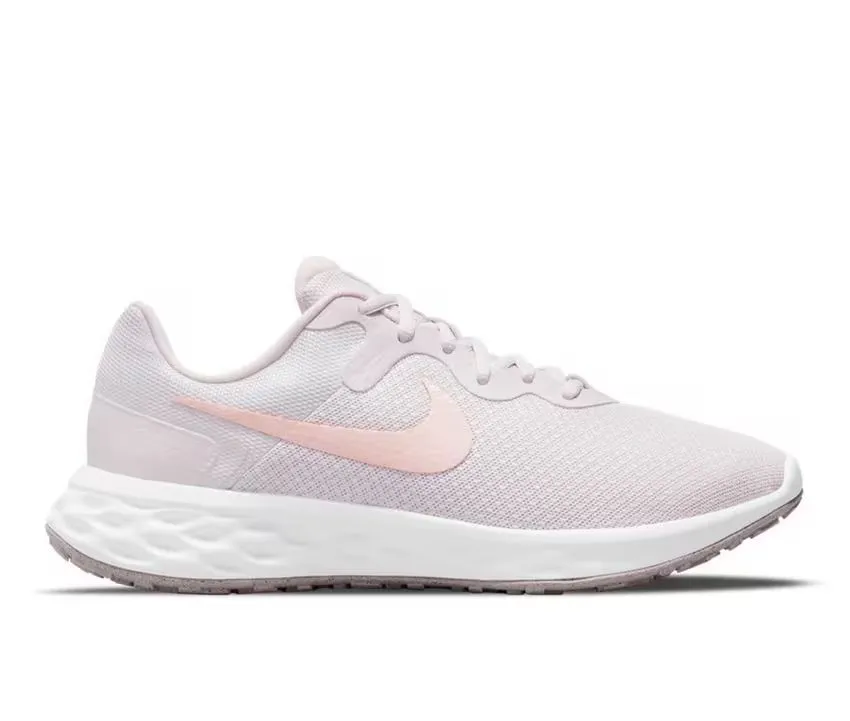 Product image for Like New- Women’s Nike Revolution 6