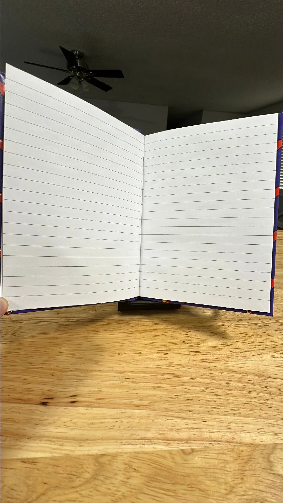 Listing Image Blurred Background