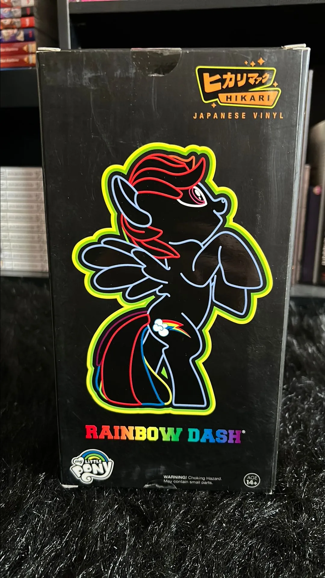 Listing Image Blurred Background