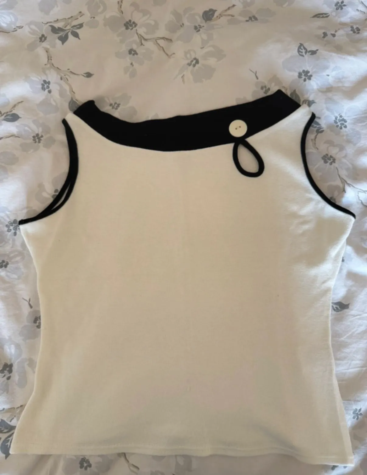 Product image for Vintage cream black tank top