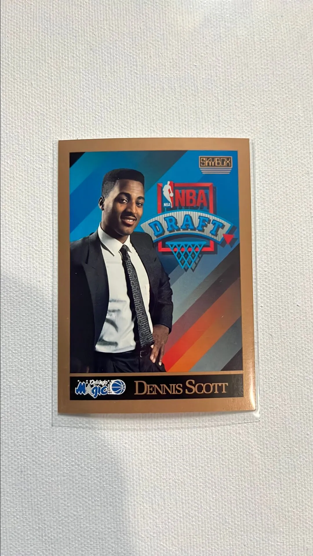 Product image for Dennis Scott 1990 skybox Rookie card #363