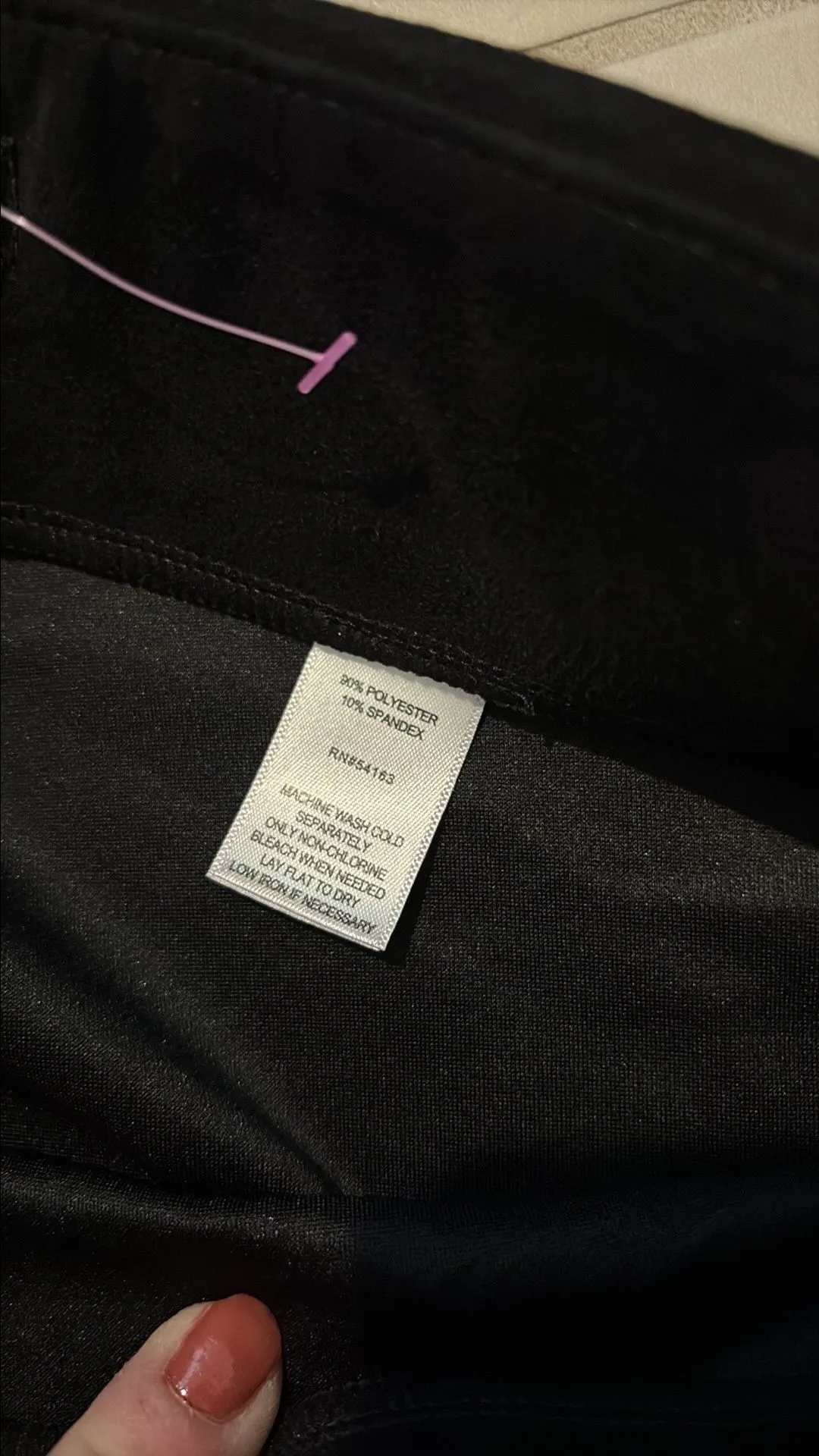 Listing Image Blurred Background