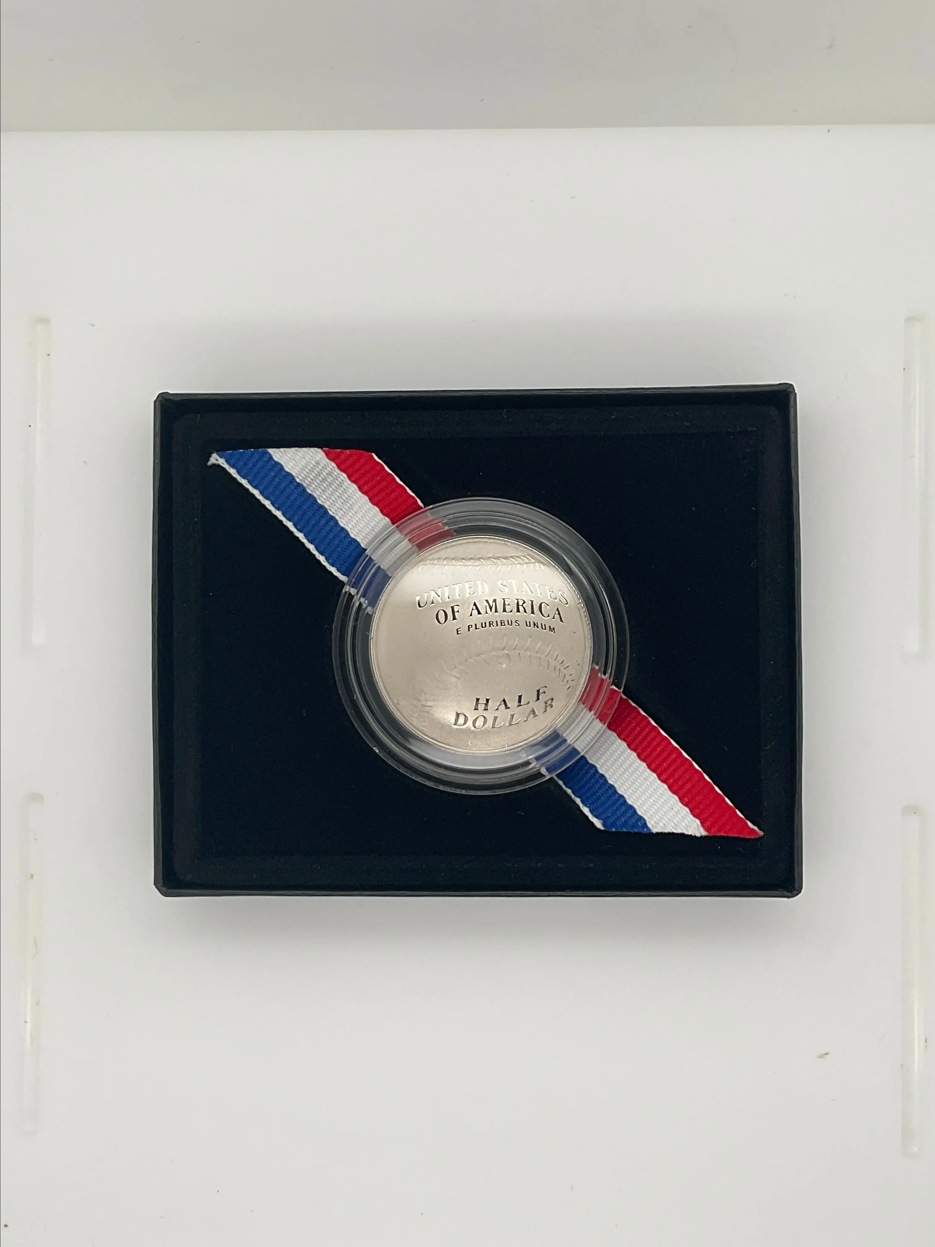 Product image for 2014-S Baseball Hall of Fame commemorative Copper clad Half Dollar Coin Program San Francisco