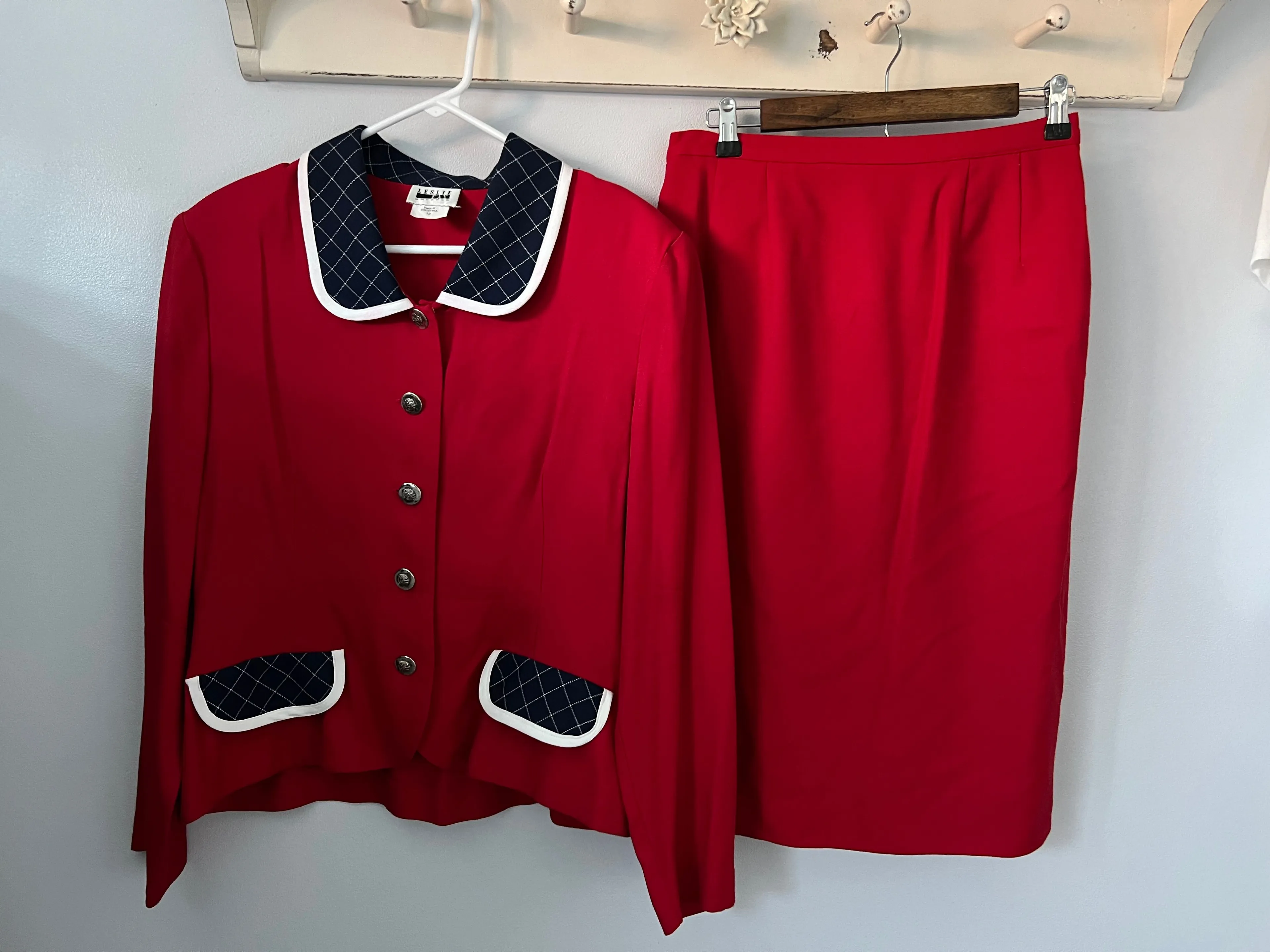 Product image for Vintage 1990s Leslie Fay Red Skirt Suit Set