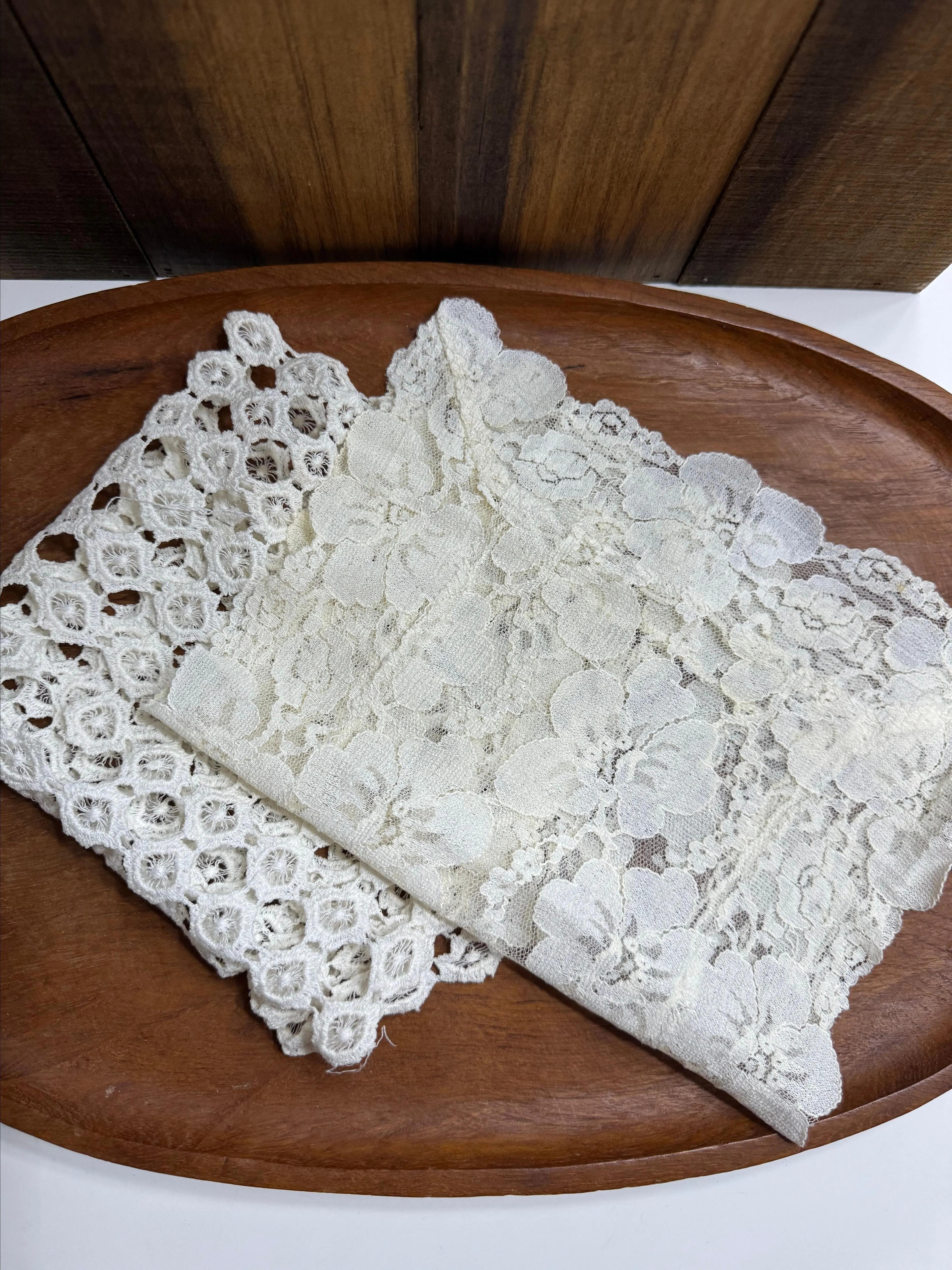 Listing Image Blurred Background