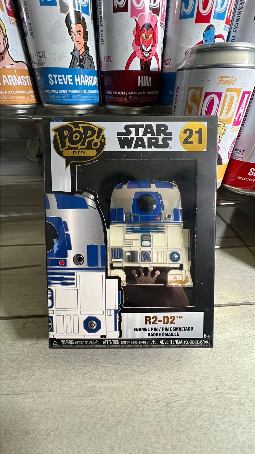 Product image for Funko Pop Pins - R2D2
