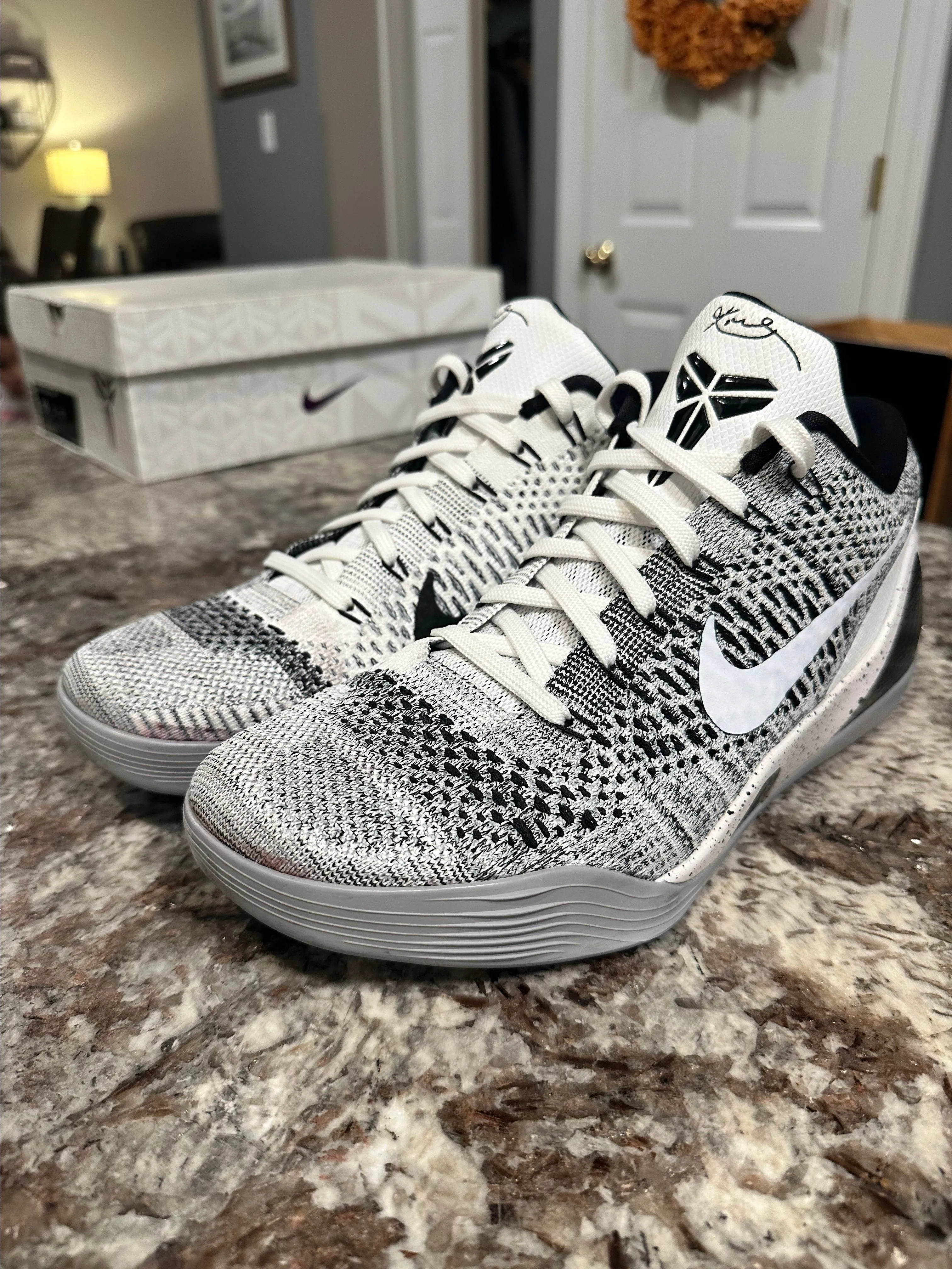 Nike Kobe 9 Sneakers | Flight Club, image size:3024x4032